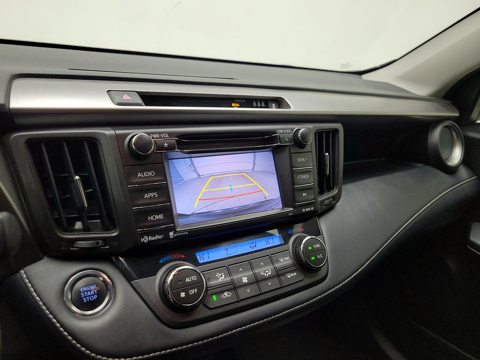 Thumbnail: 2018 Toyota RAV4 - 14