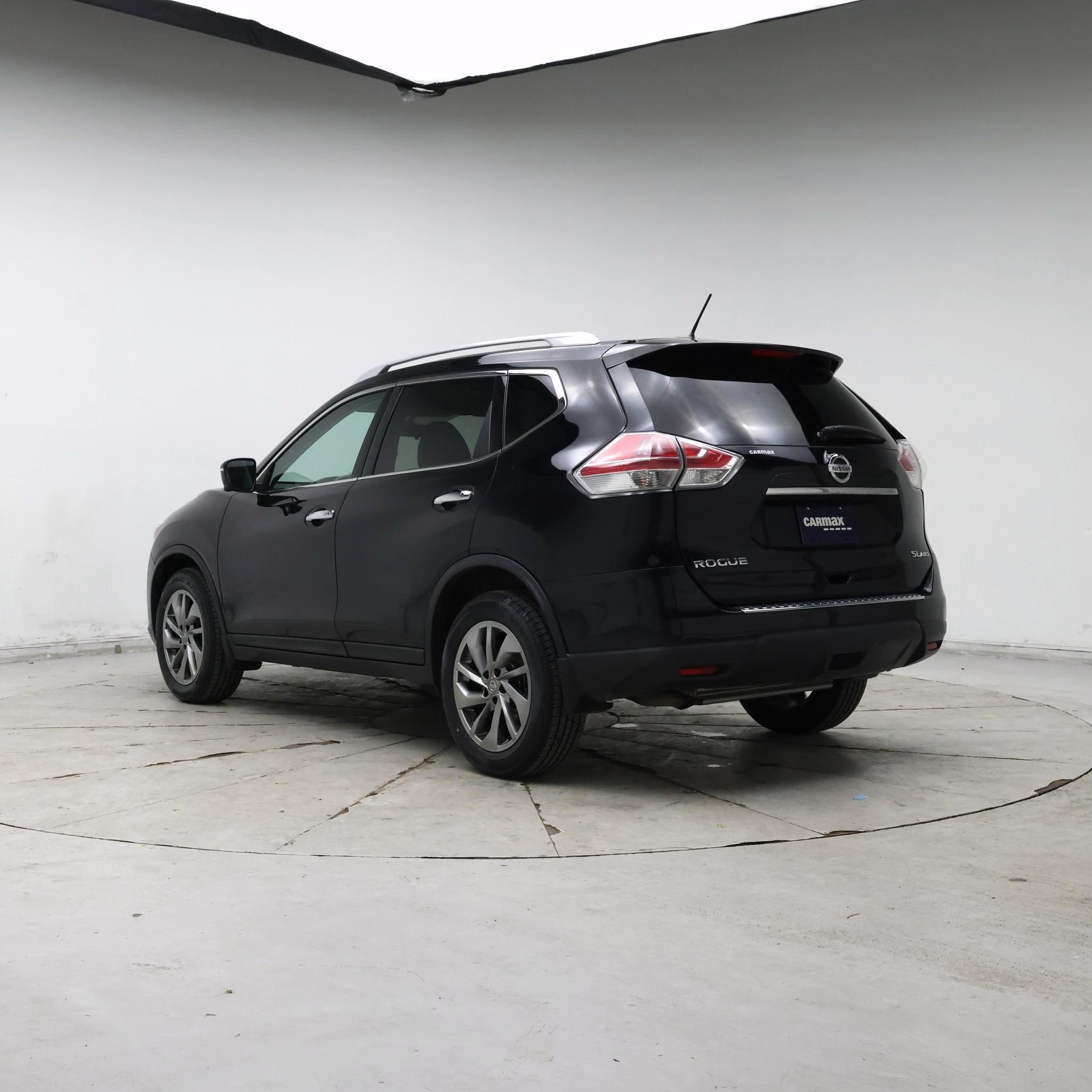 Thumbnail: 2015 Nissan Rogue - 2
