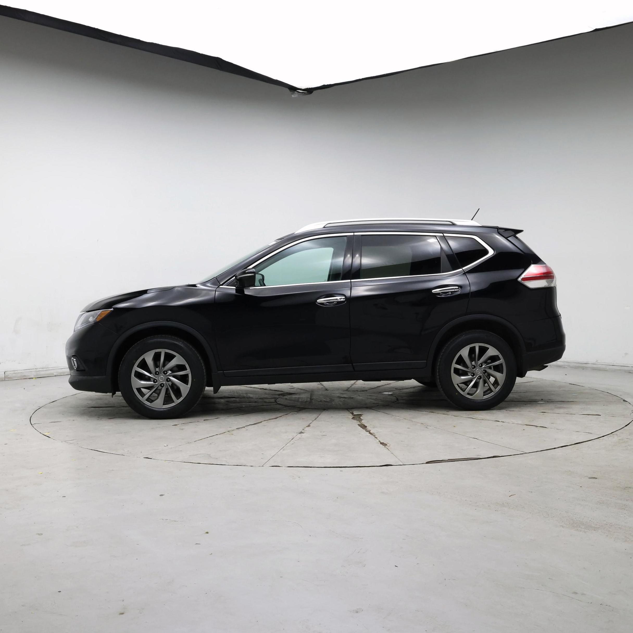 Thumbnail: 2015 Nissan Rogue - 3