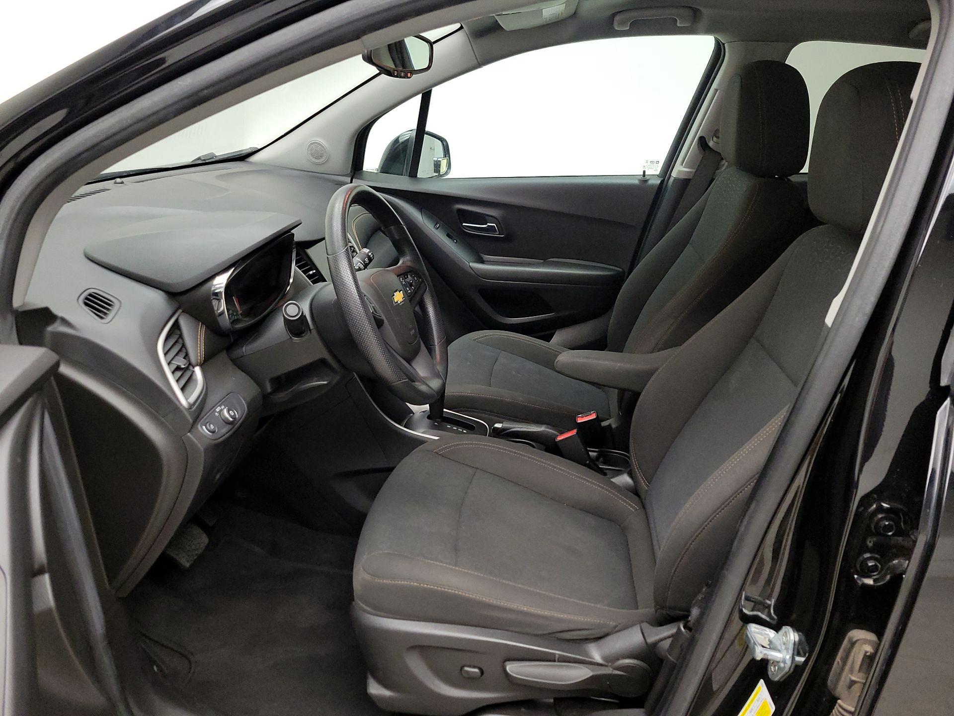 Thumbnail: 2020 Chevrolet Trax - 11