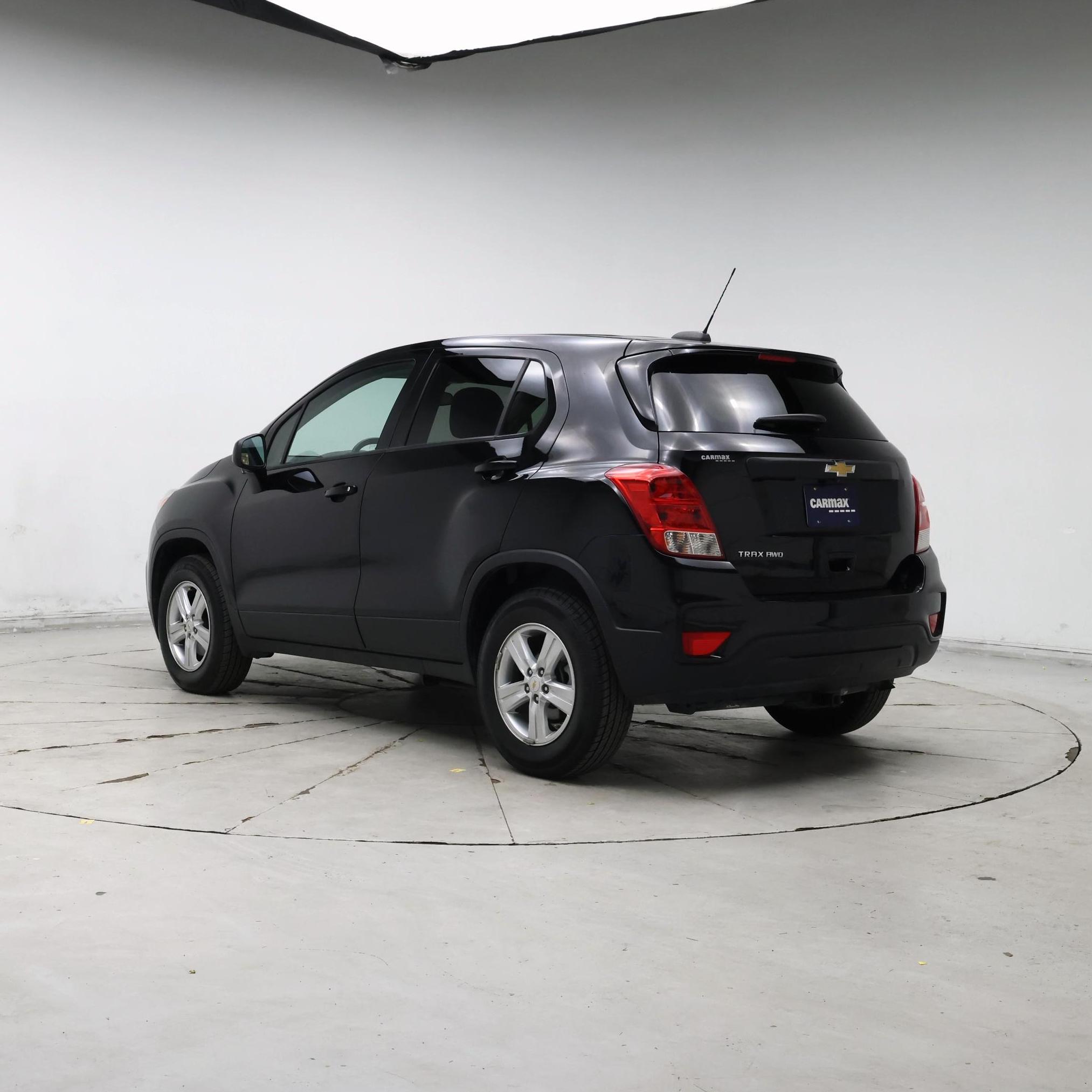 Thumbnail: 2020 Chevrolet Trax - 2