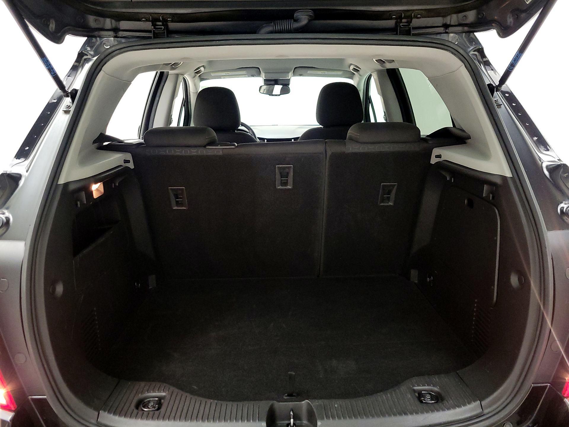 Thumbnail: 2020 Chevrolet Trax - 20