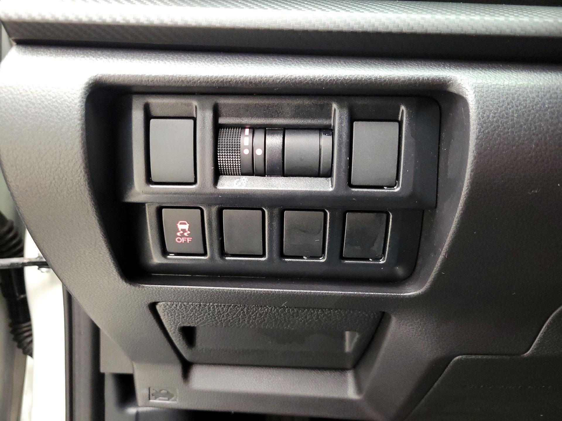 Thumbnail: 2020 Subaru Impreza - 13