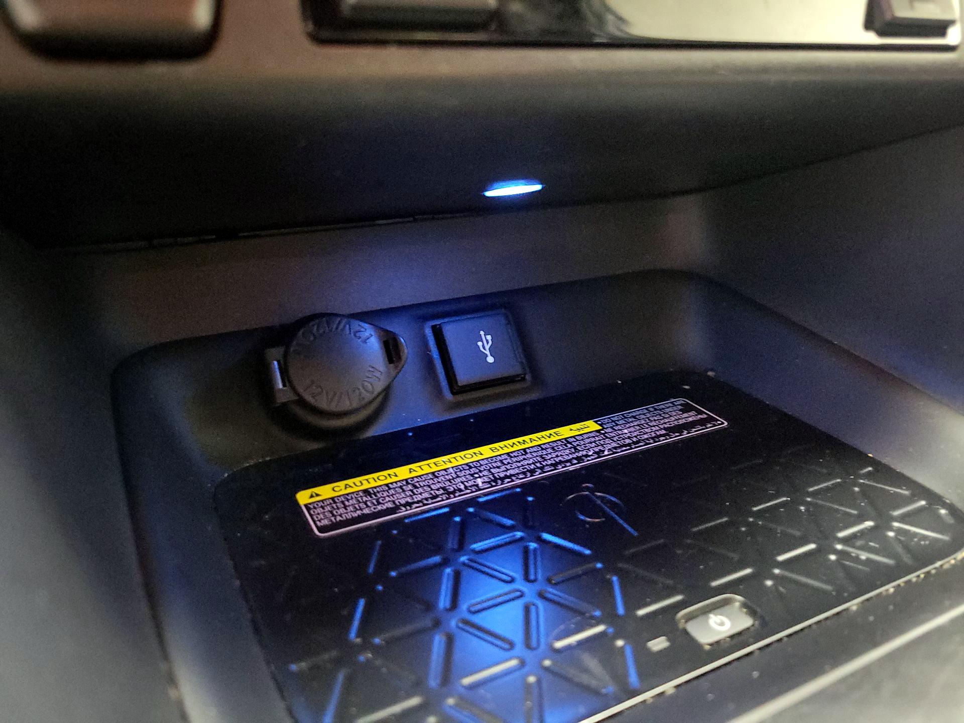 Thumbnail: 2020 Toyota RAV4 - 19