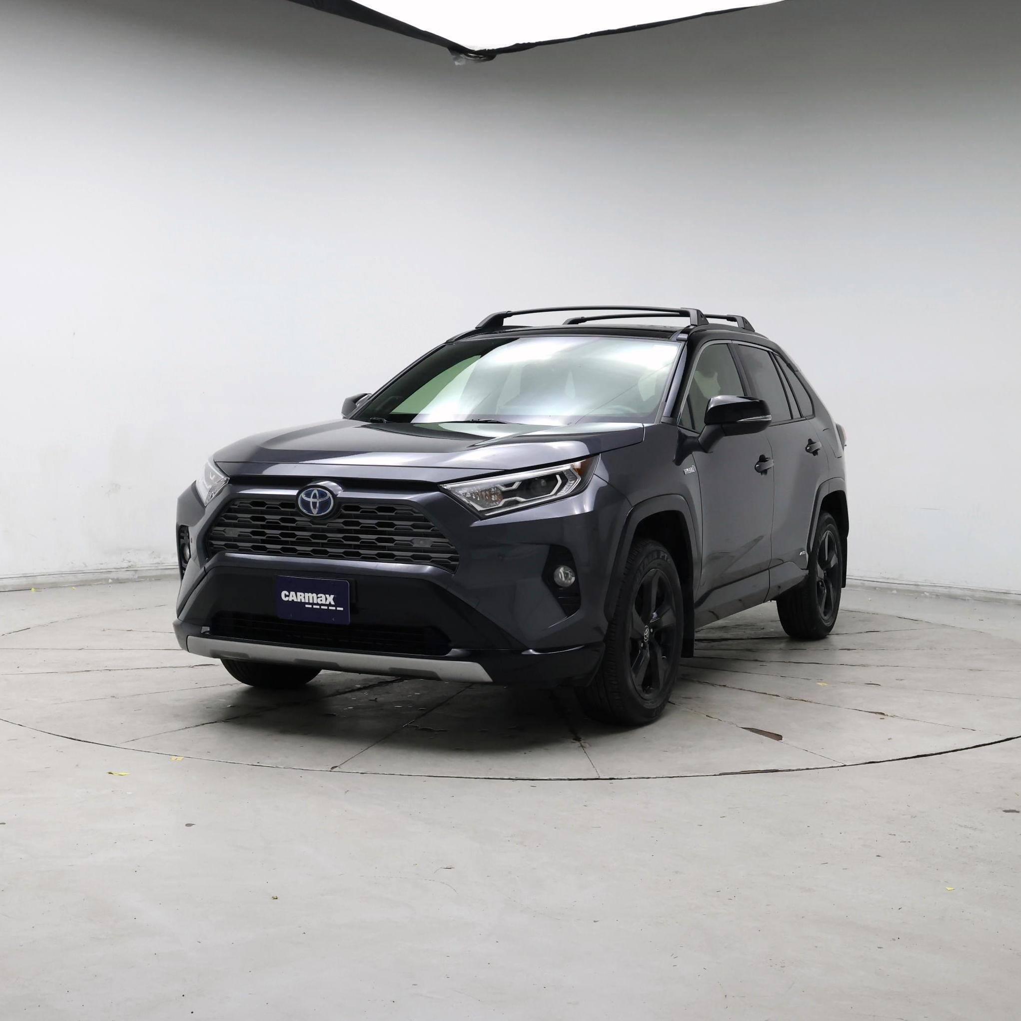 Thumbnail: 2020 Toyota RAV4 - 4