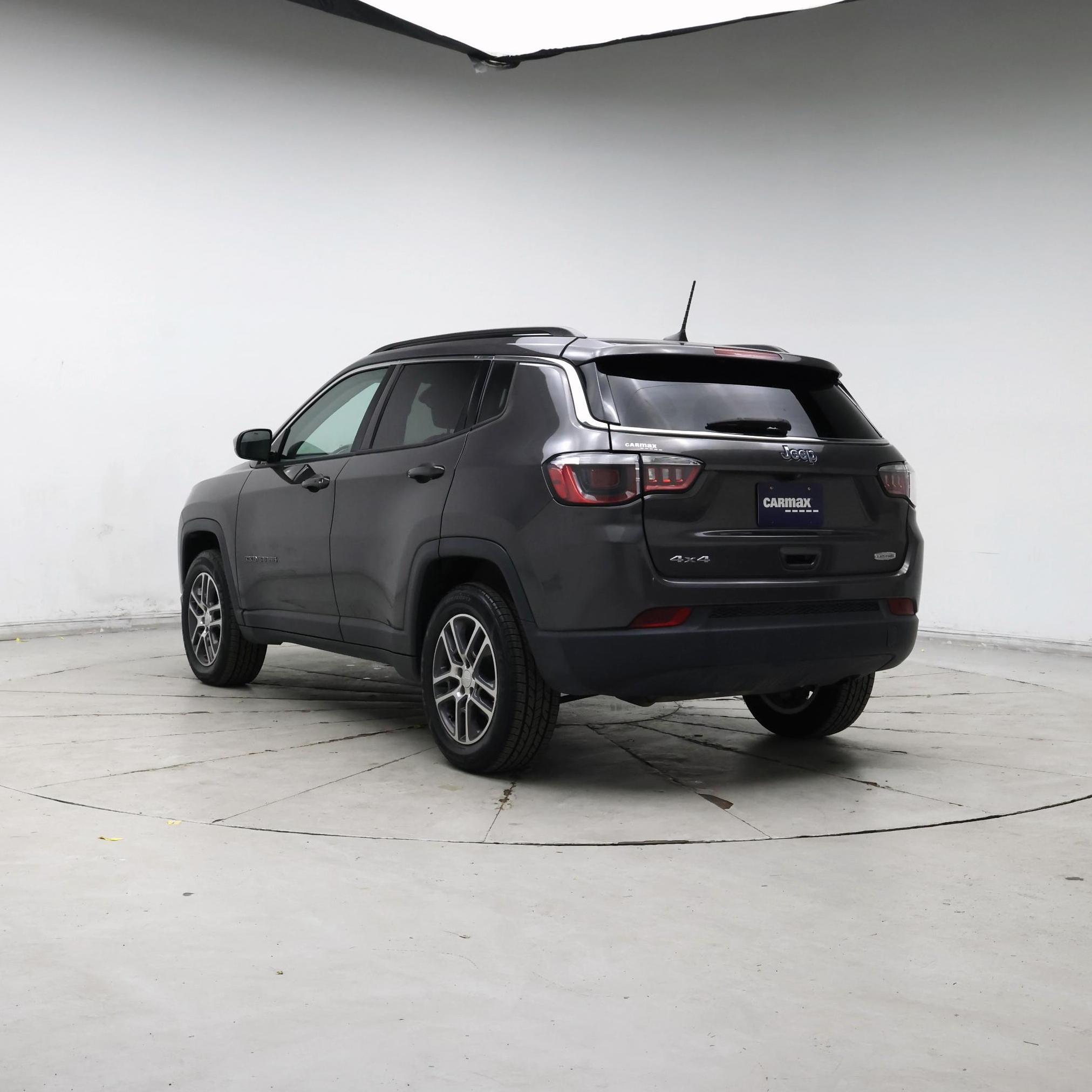 Thumbnail: 2018 Jeep Compass - 2