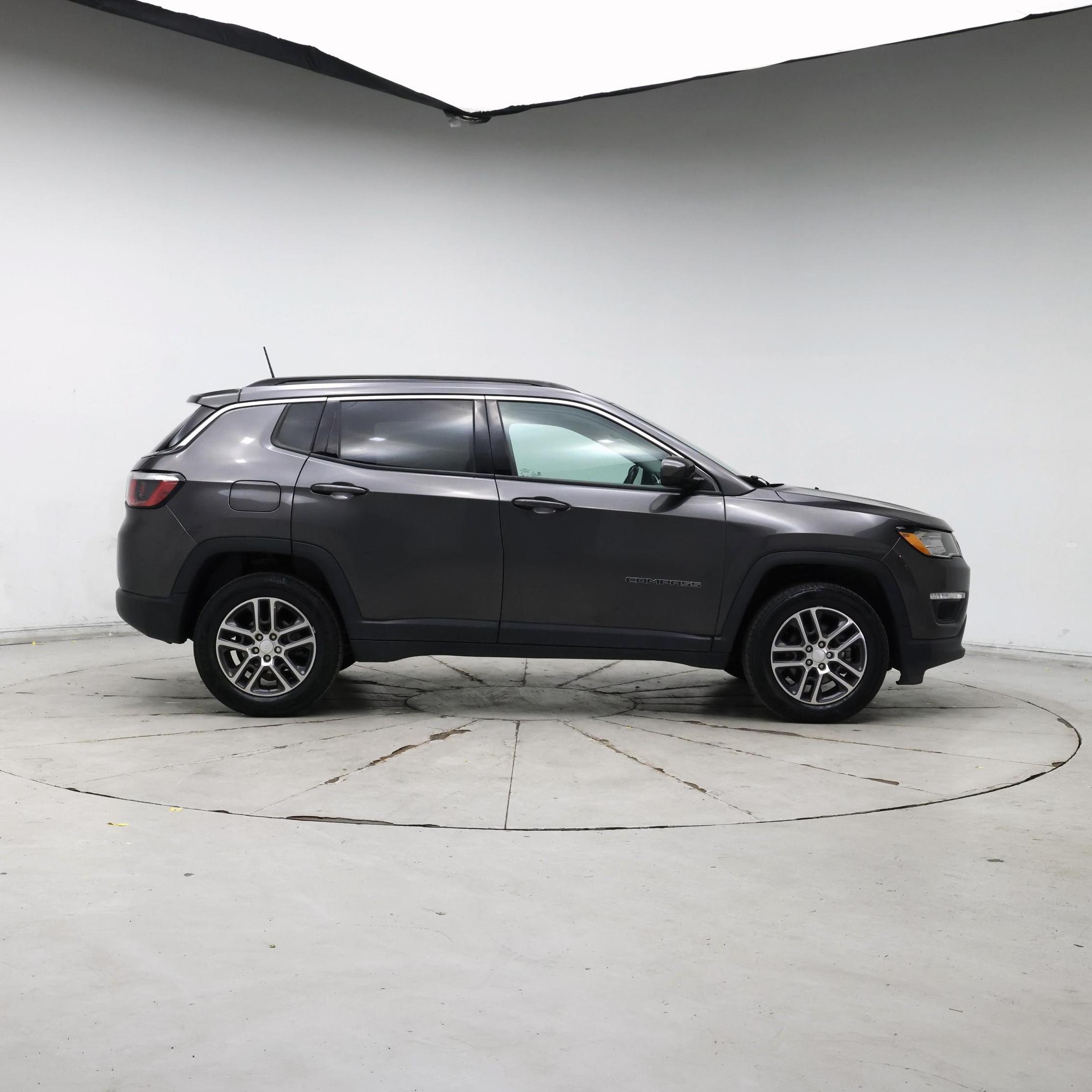 Thumbnail: 2018 Jeep Compass - 7