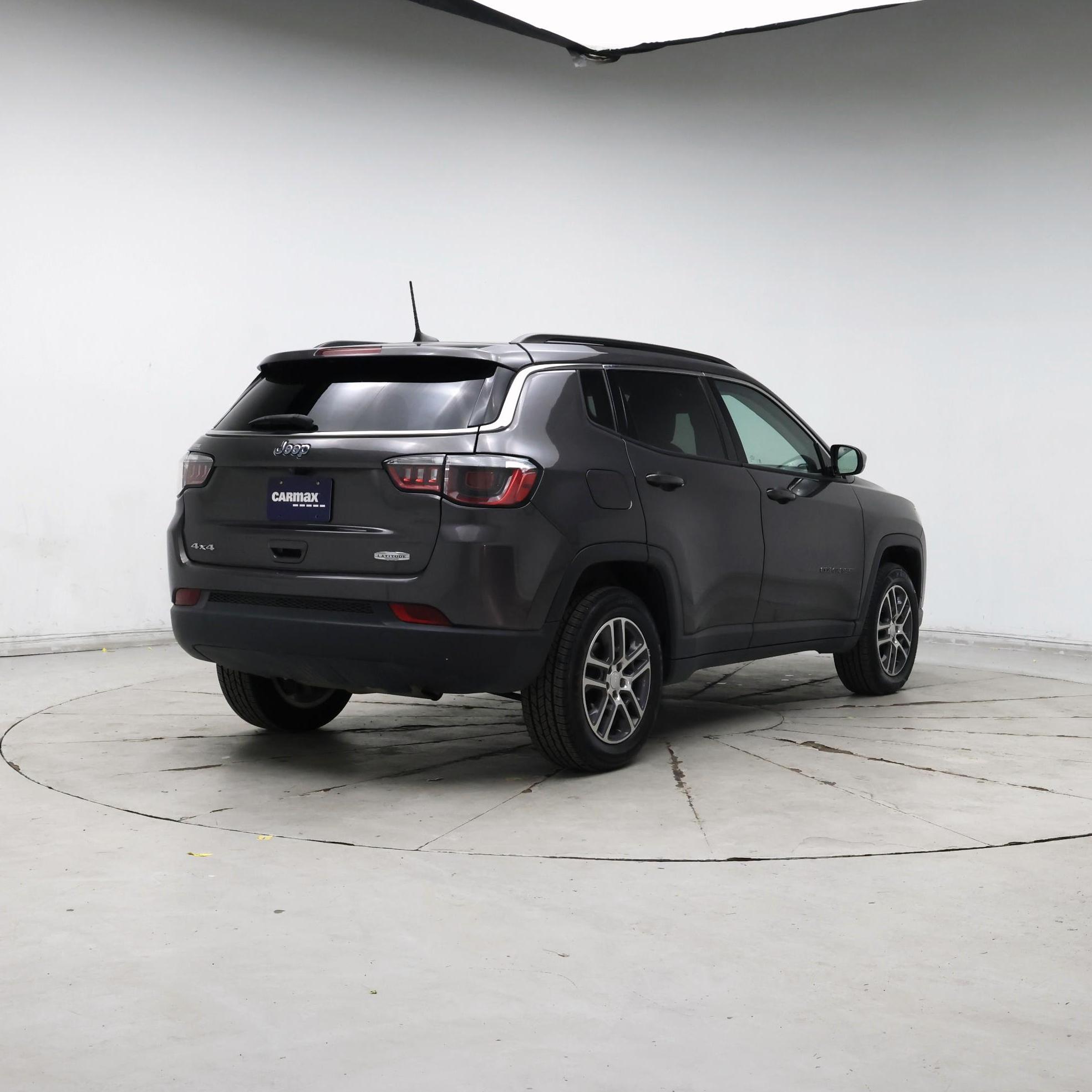 Thumbnail: 2018 Jeep Compass - 8