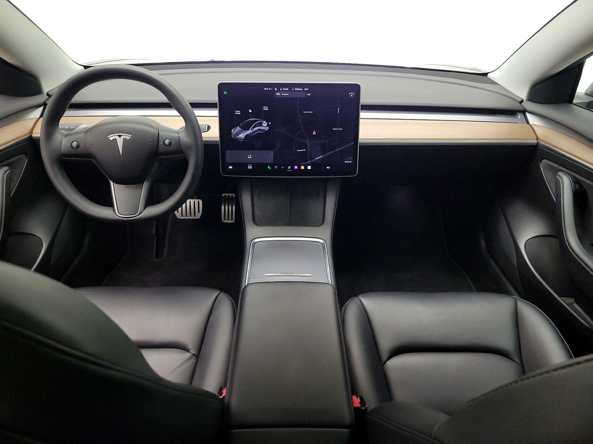 Thumbnail: 2021 Tesla Model 3 - 9