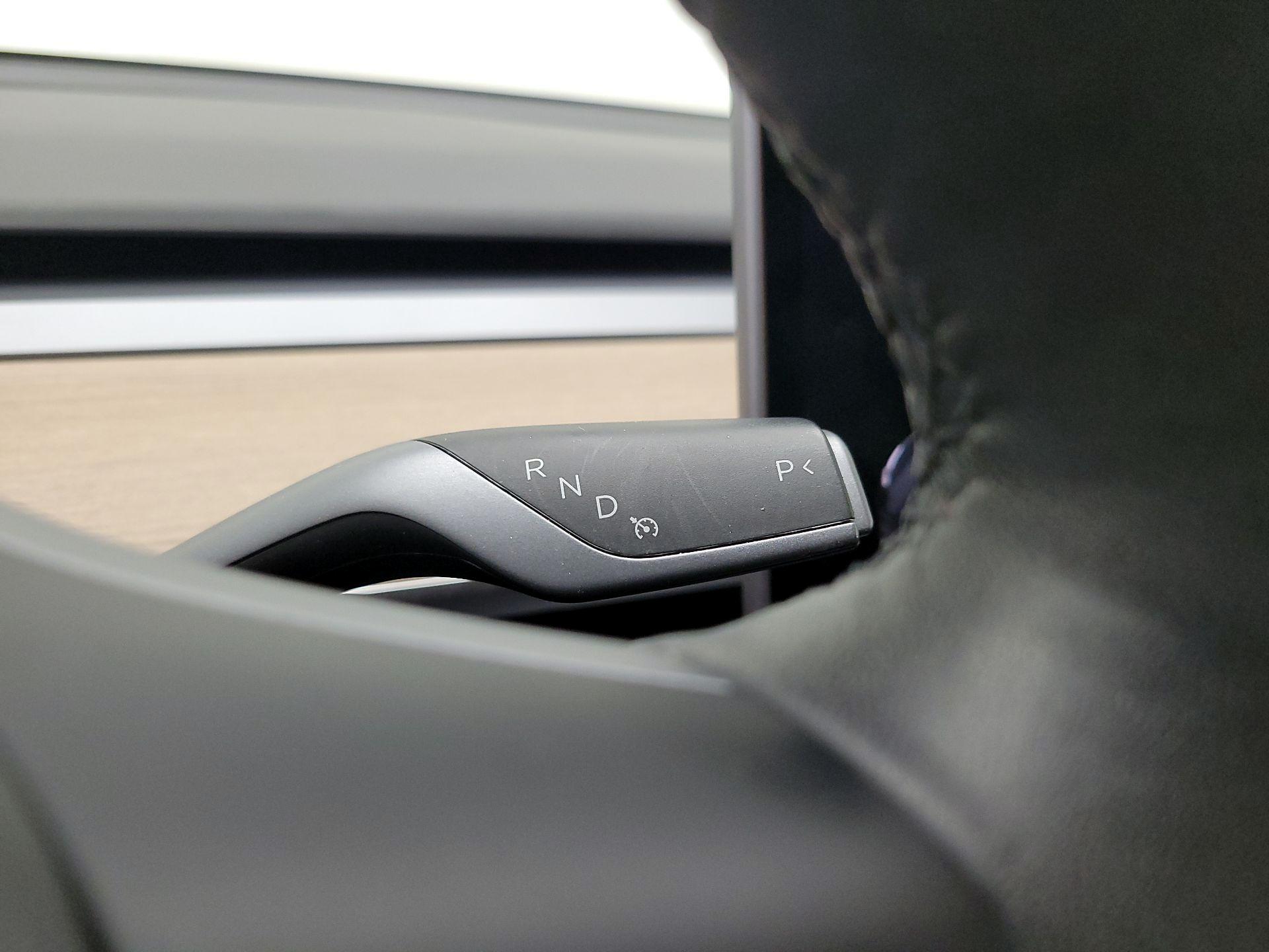 Thumbnail: 2021 Tesla Model 3 - 17