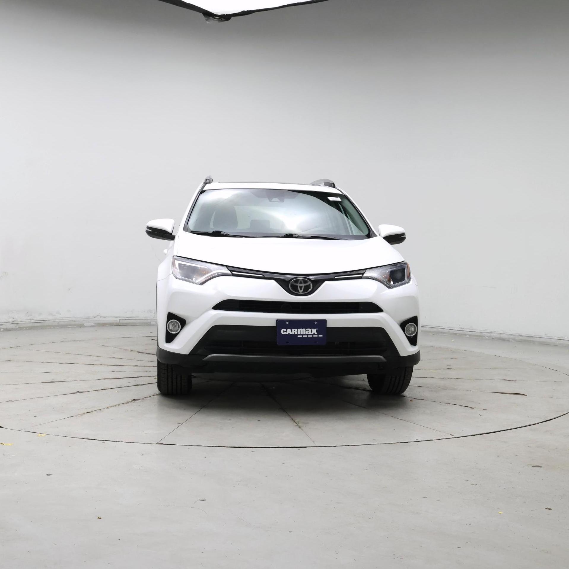 Thumbnail: 2018 Toyota RAV4 - 5