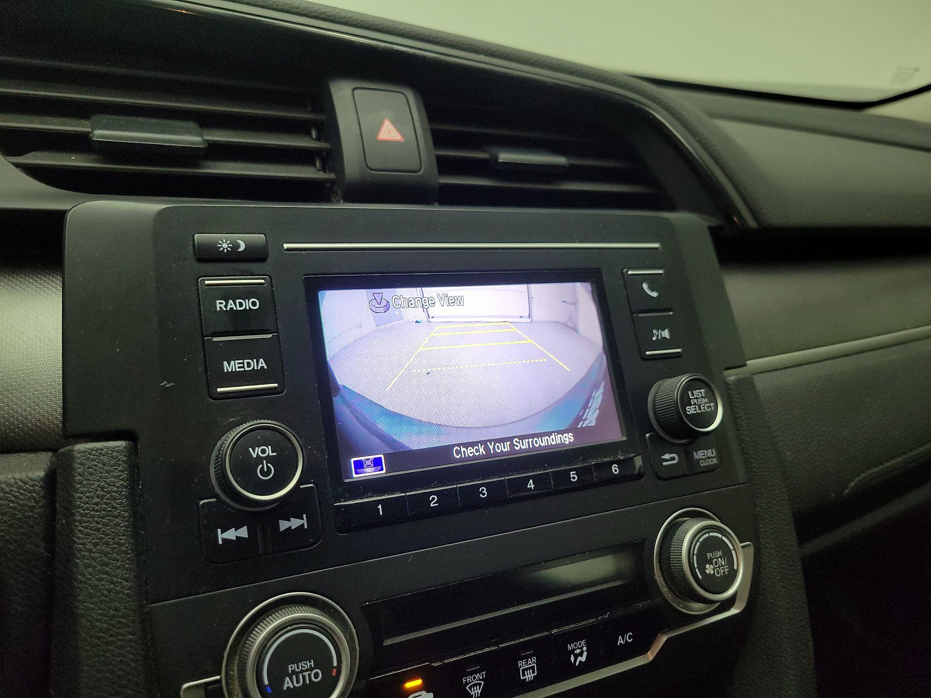 Thumbnail: 2016 Honda Civic - 14