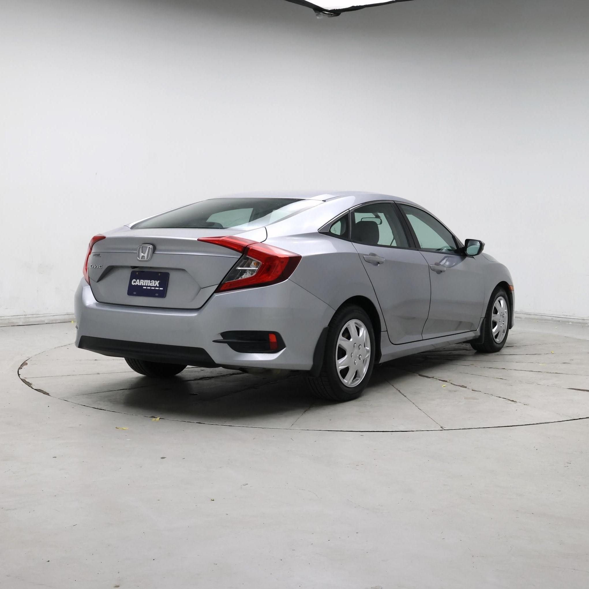 Thumbnail: 2016 Honda Civic - 8