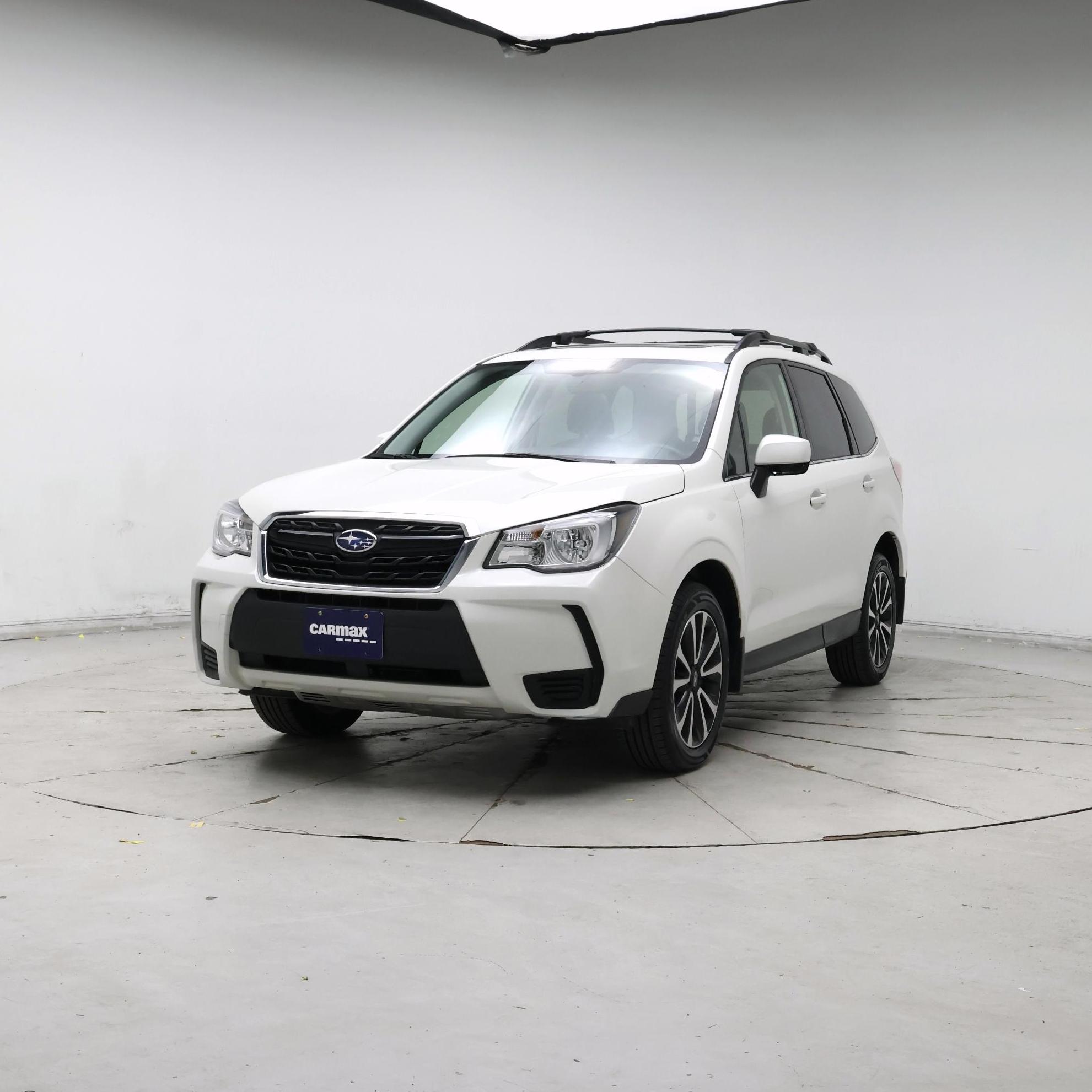Thumbnail: 2017 Subaru Forester - 4