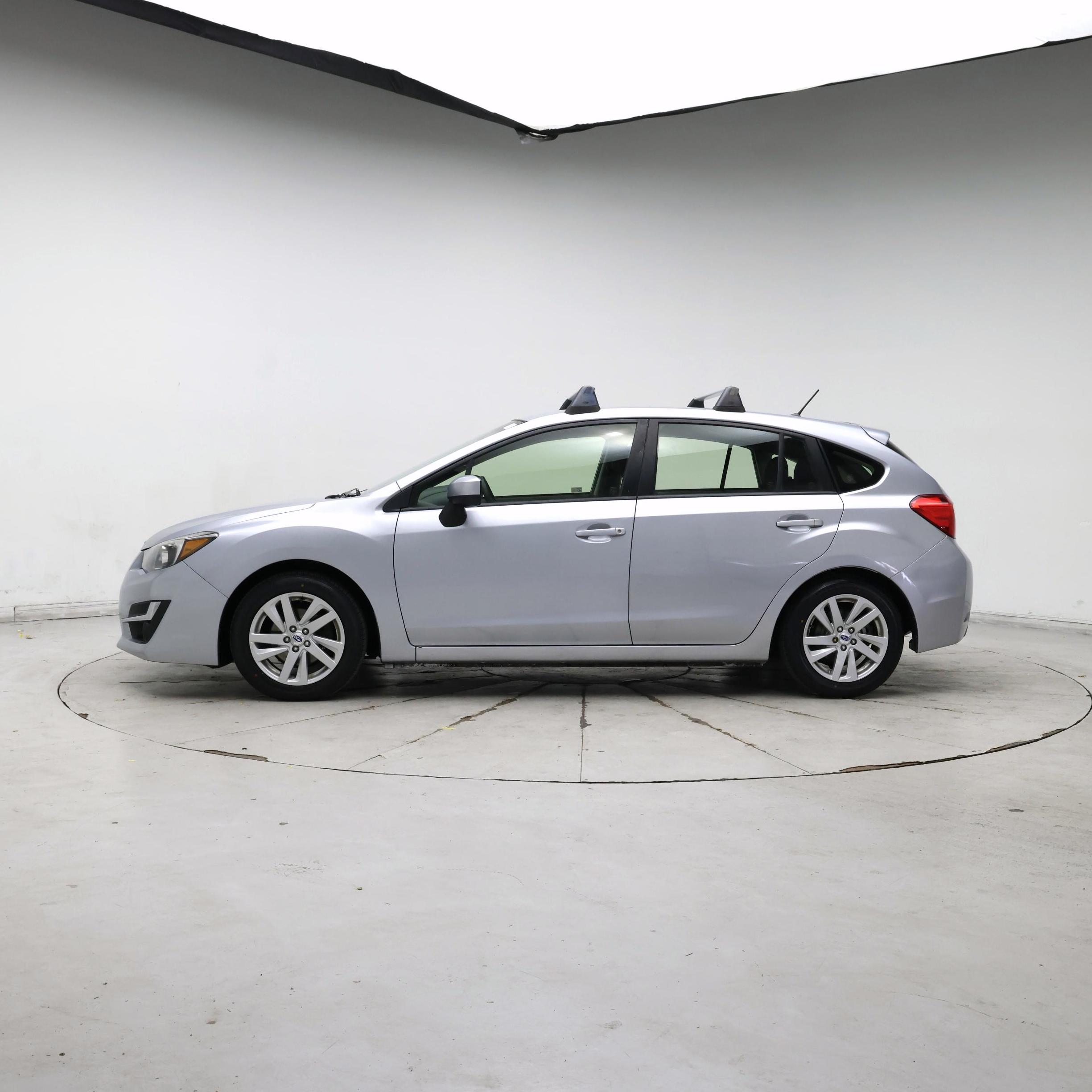 Thumbnail: 2015 Subaru Impreza - 3