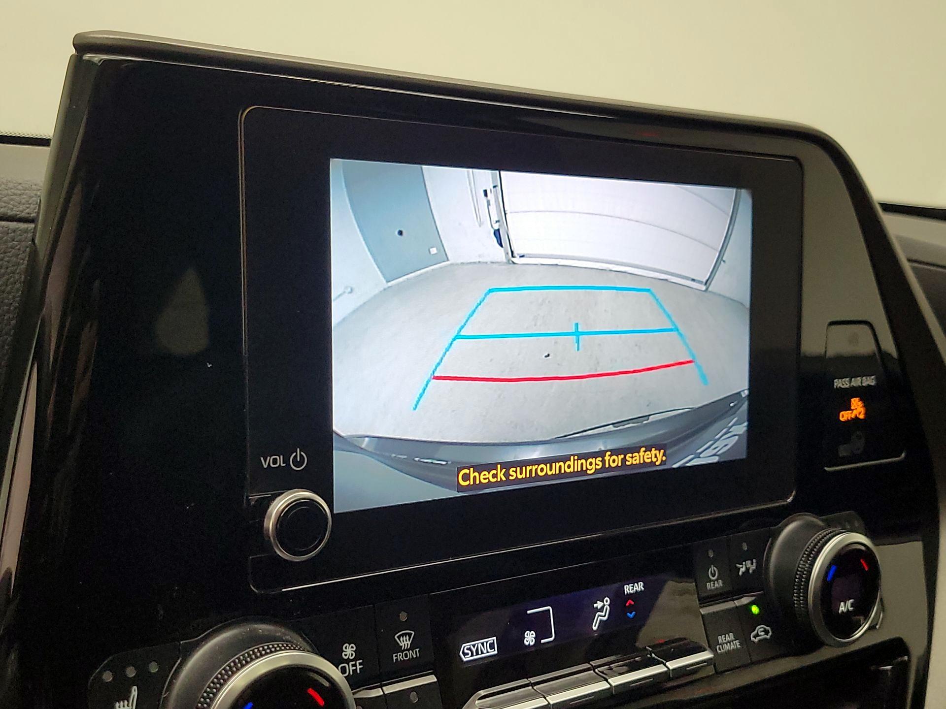 Thumbnail: 2024 Toyota Highlander - 14