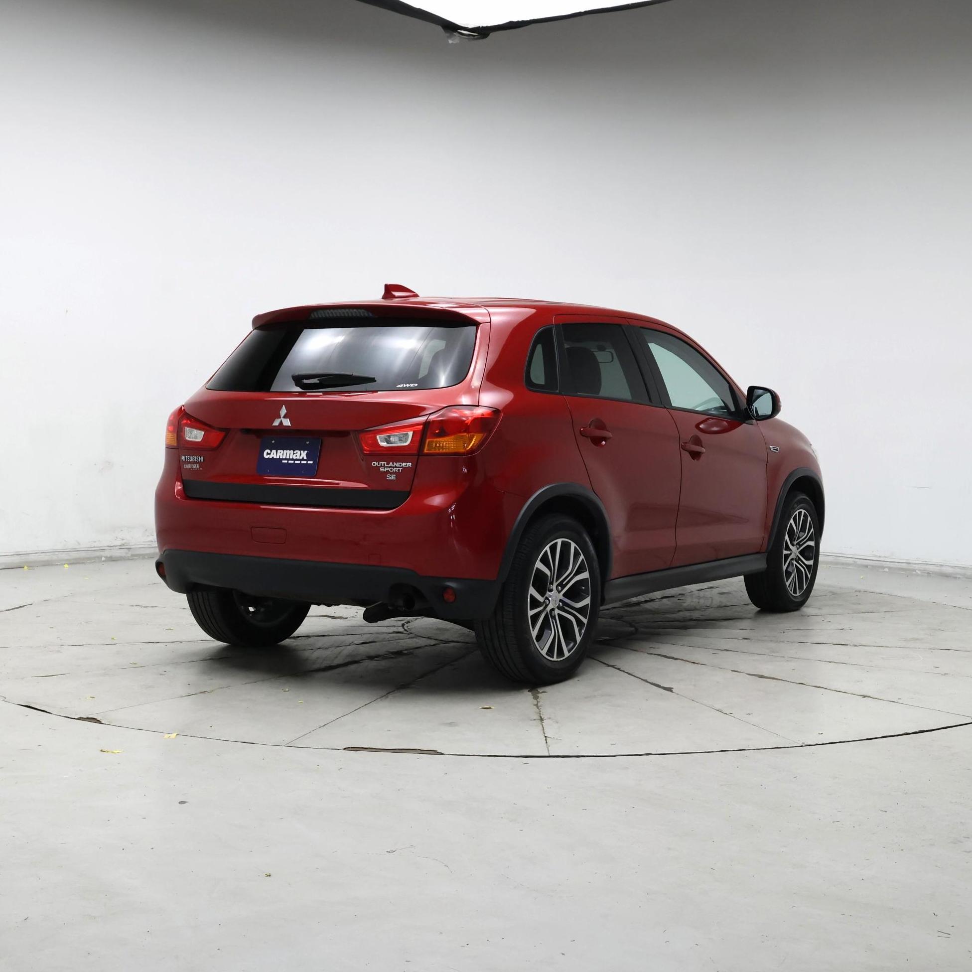 Thumbnail: 2017 Mitsubishi Outlander Sport - 8