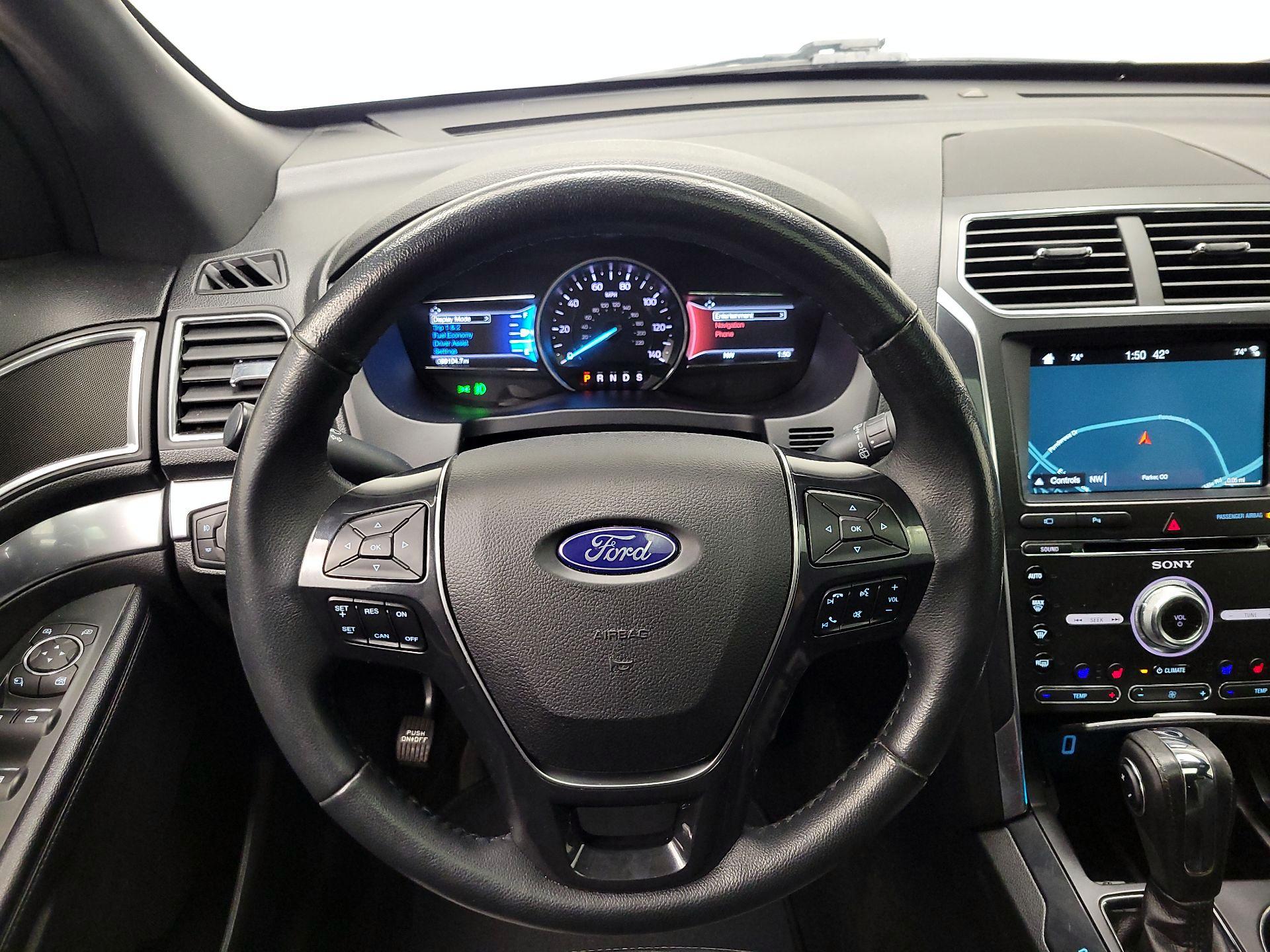 Thumbnail: 2018 Ford Explorer - 10