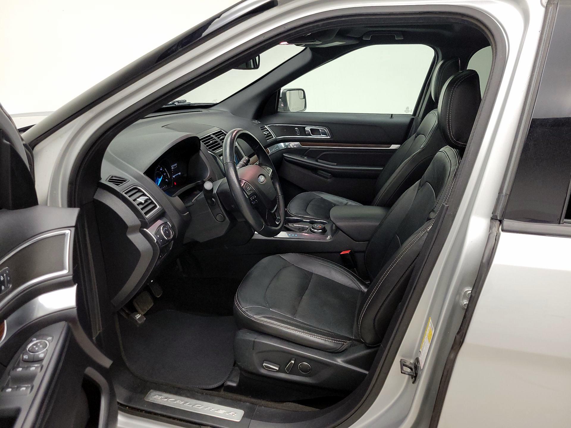 Thumbnail: 2018 Ford Explorer - 11