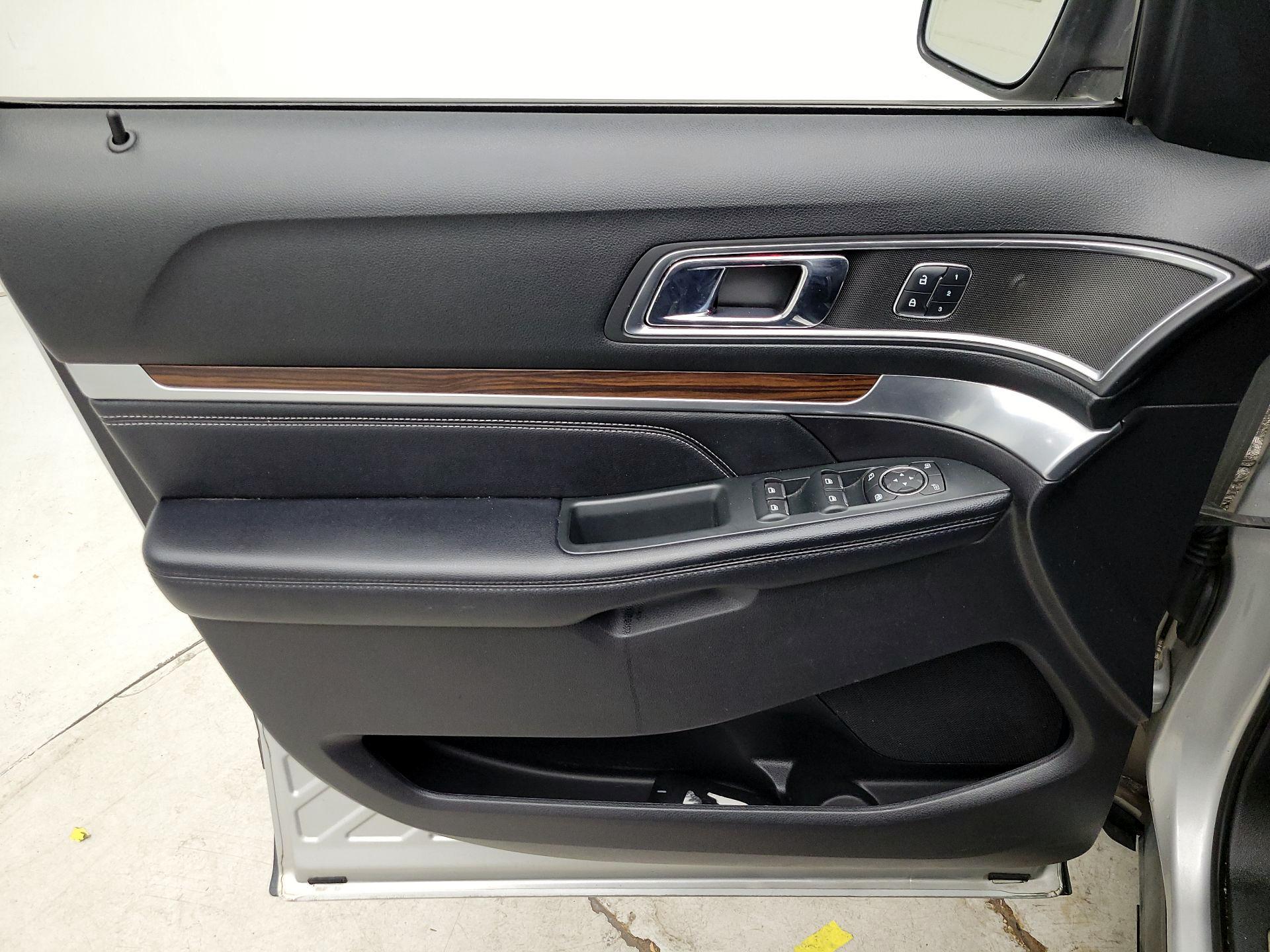 Thumbnail: 2018 Ford Explorer - 12