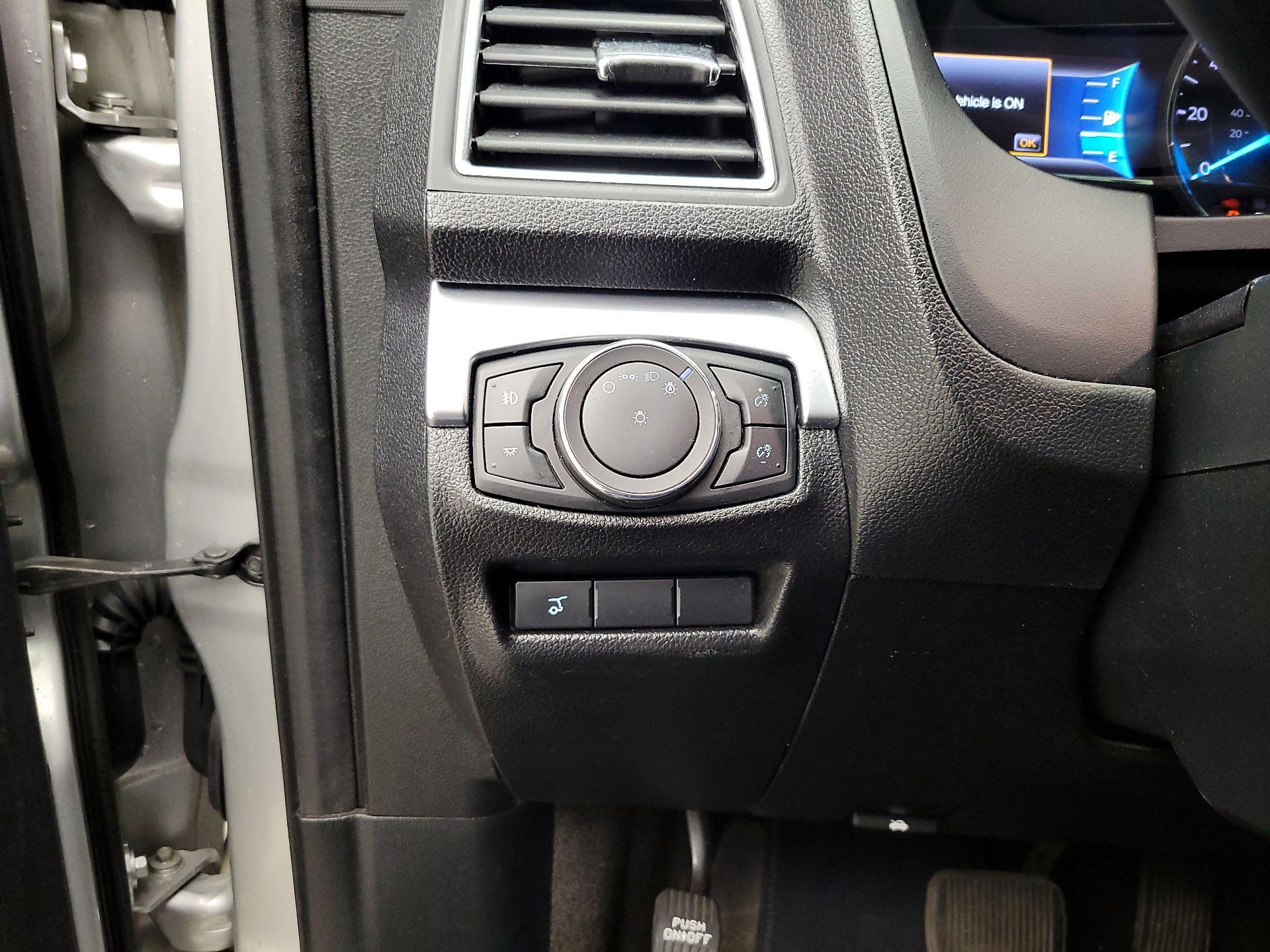 Thumbnail: 2018 Ford Explorer - 13