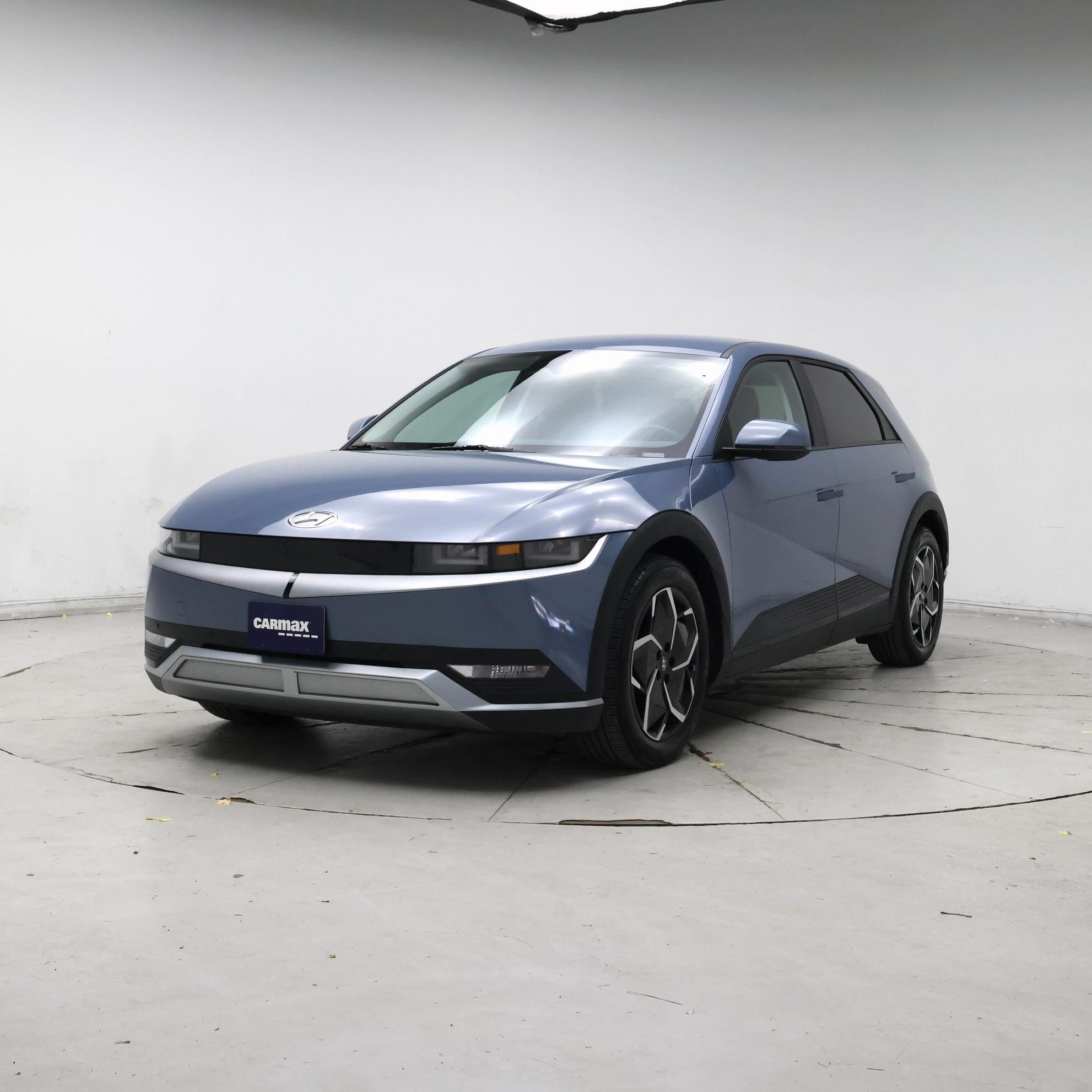 Thumbnail: 2023 Hyundai Ioniq 5 - 4