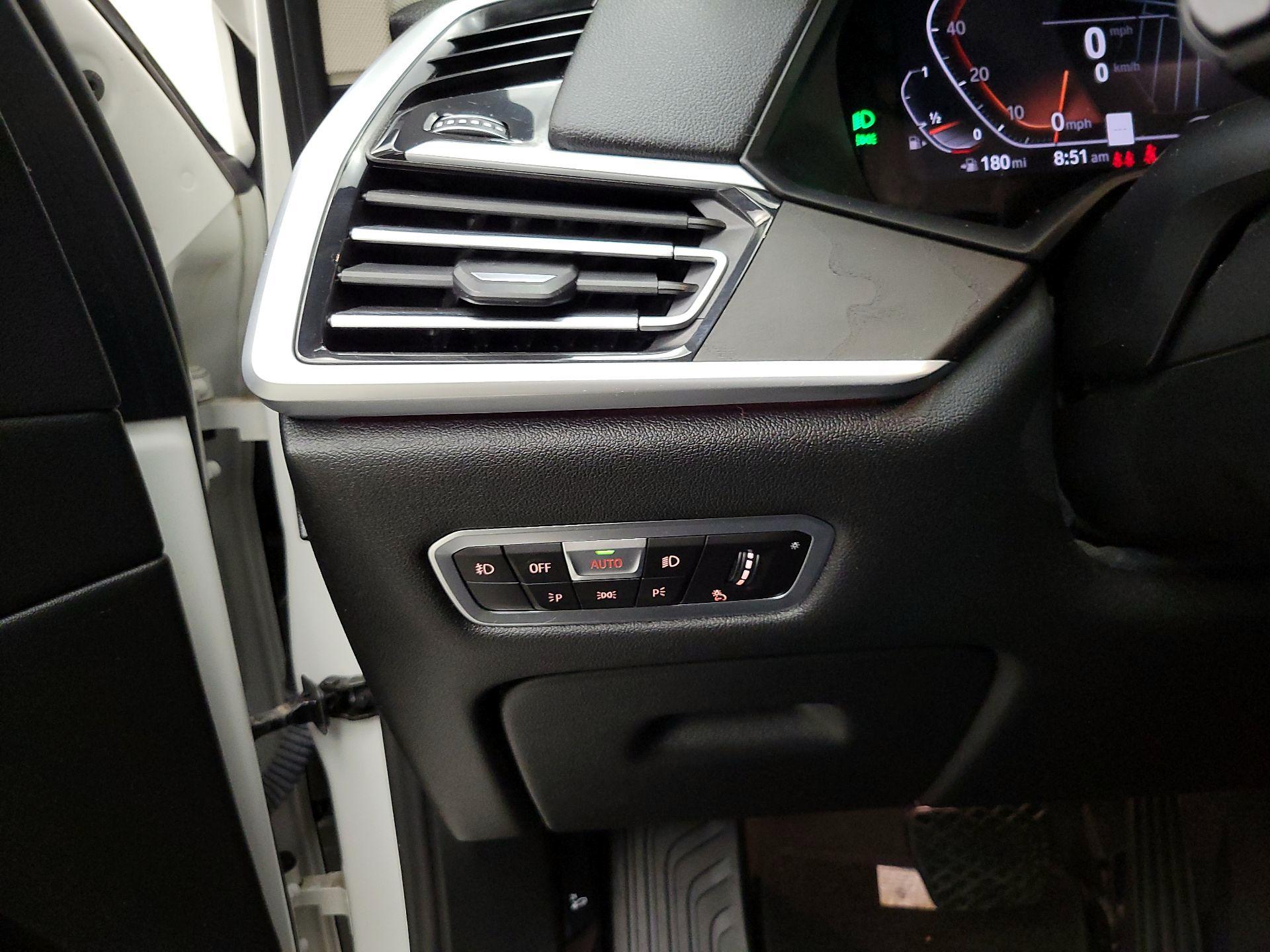 Thumbnail: 2022 BMW X7 - 13