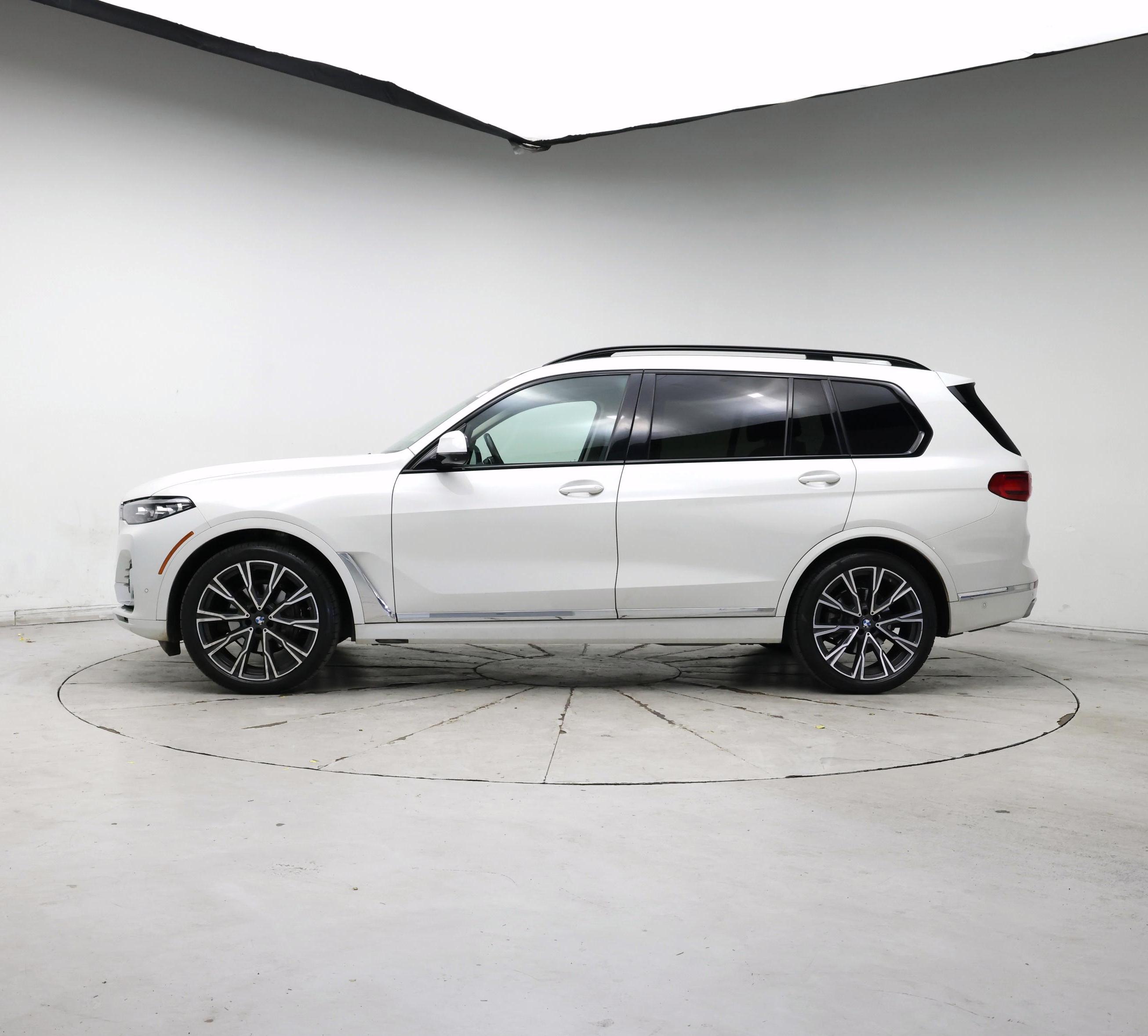 Thumbnail: 2022 BMW X7 - 3