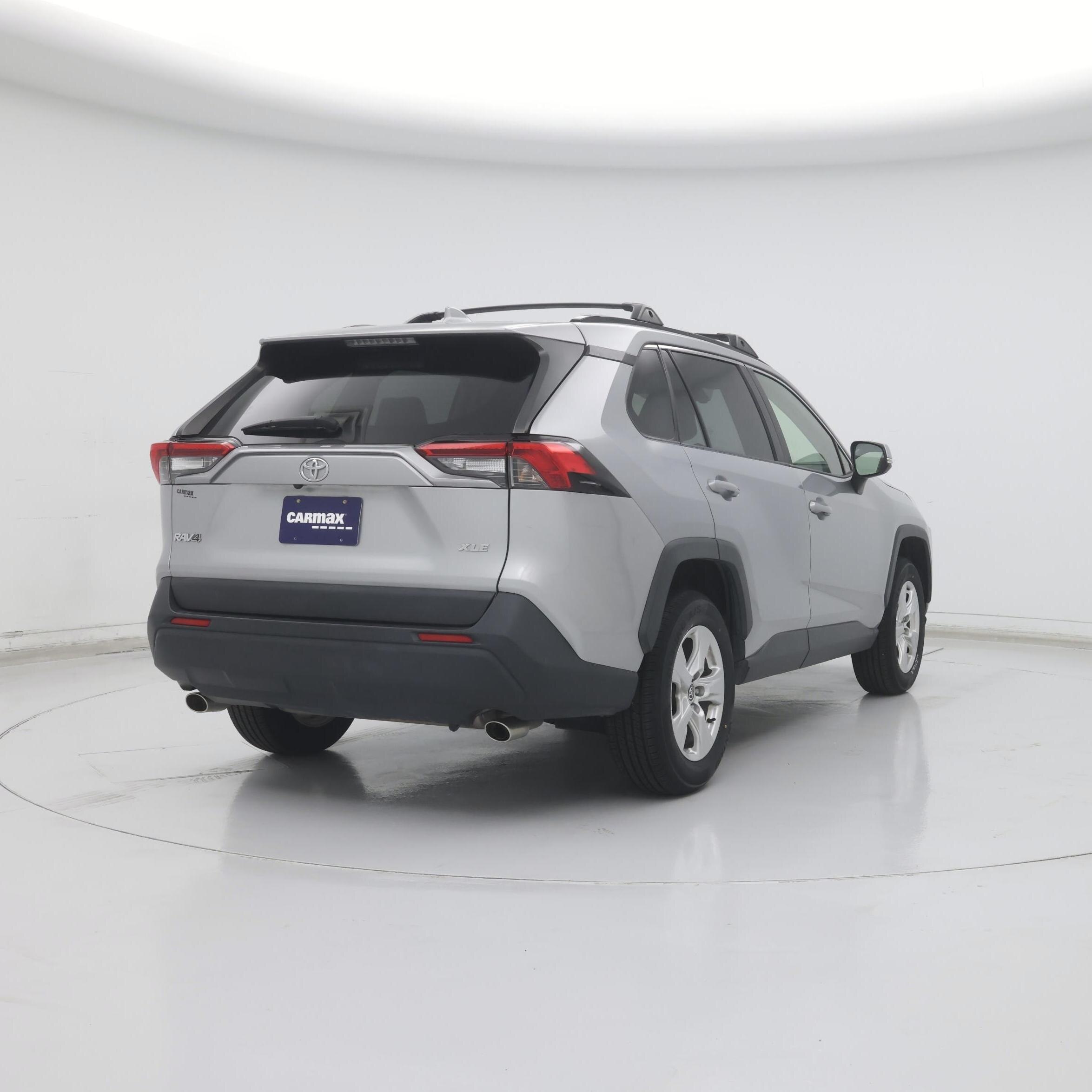 Thumbnail: 2020 Toyota RAV4 - 8