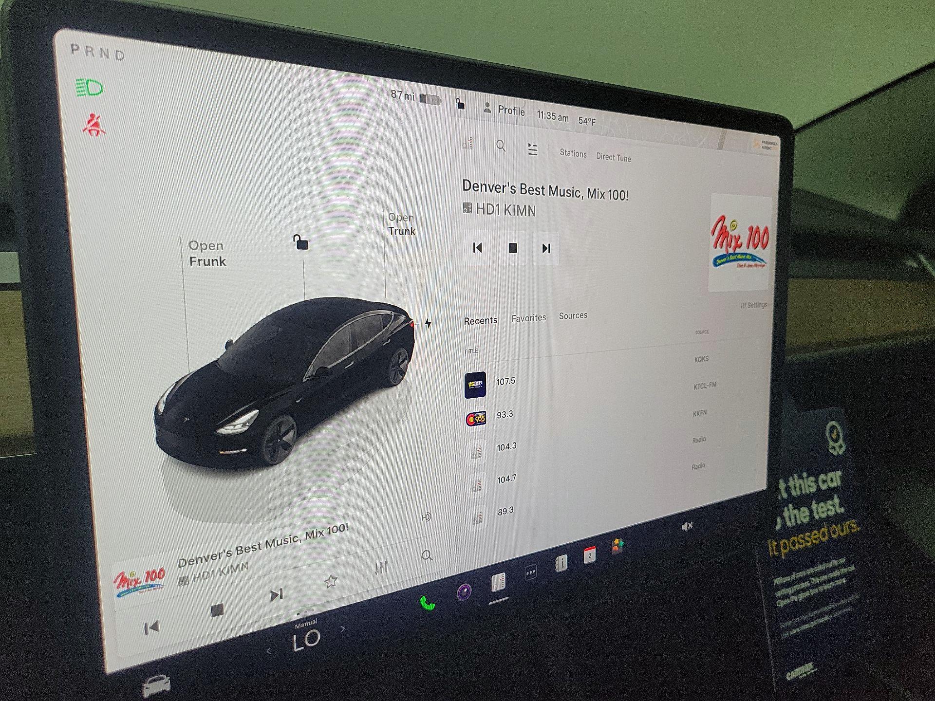 Thumbnail: 2023 Tesla Model 3 - 15