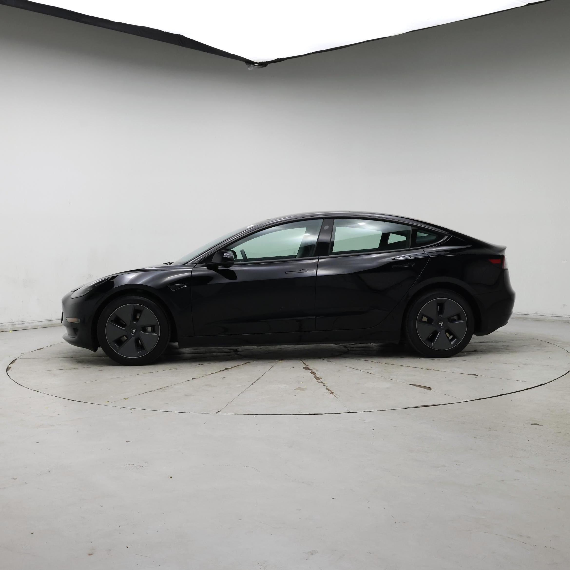 Thumbnail: 2023 Tesla Model 3 - 3