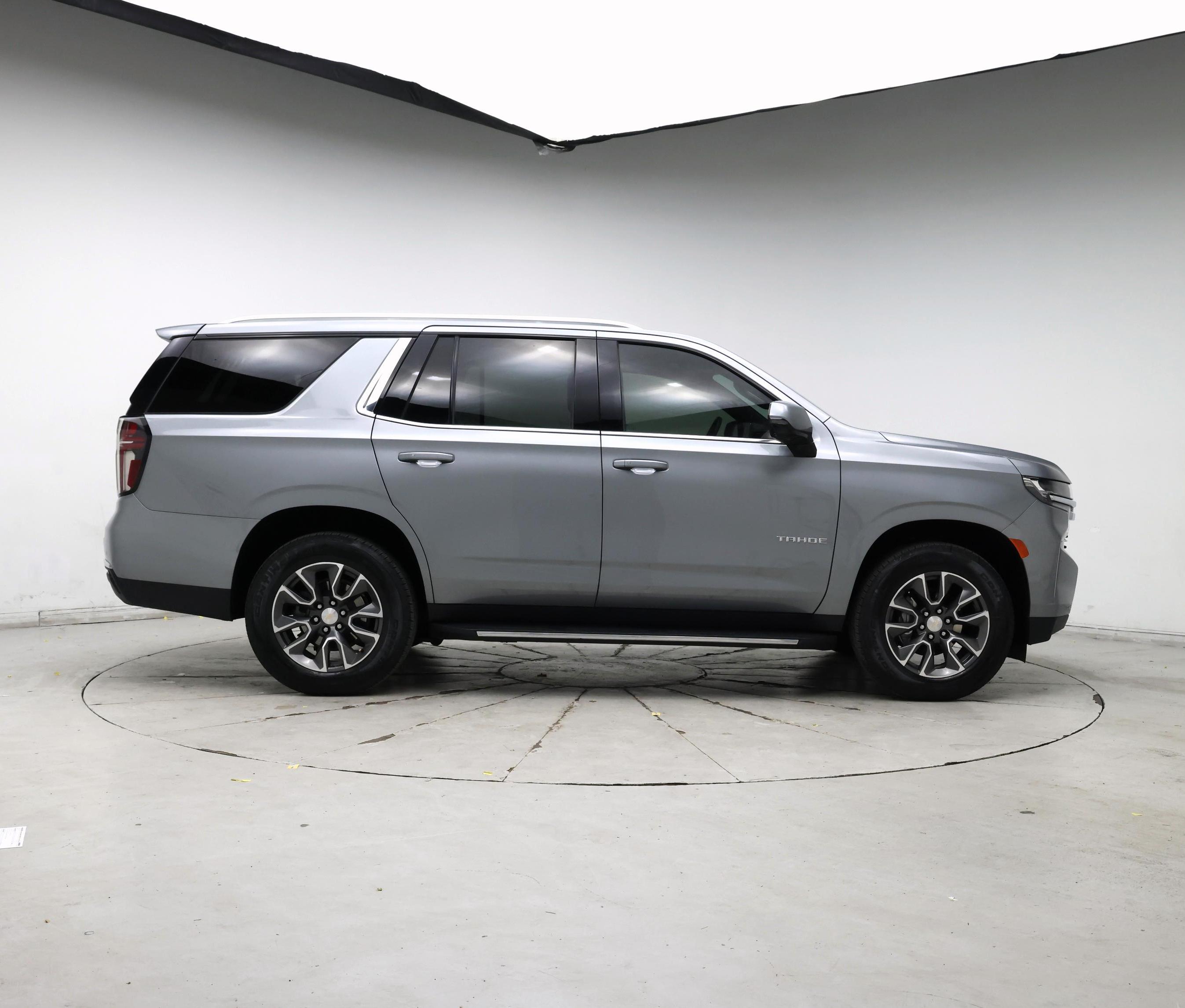 Thumbnail: 2023 Chevrolet Tahoe - 7
