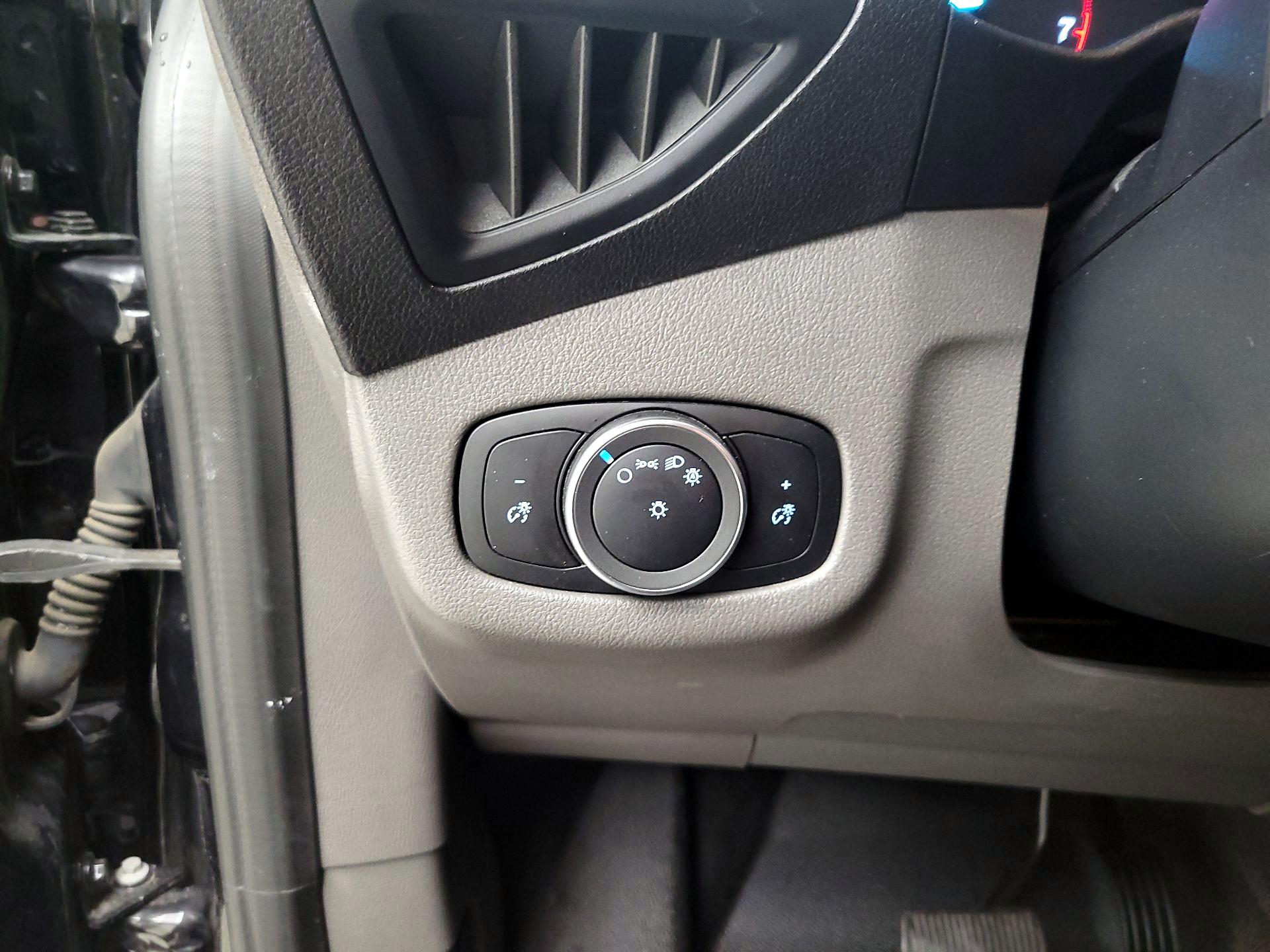 Thumbnail: 2022 Ford Transit Series - 13