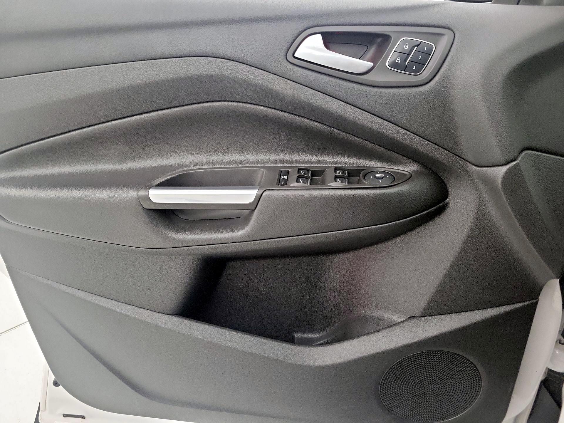 Thumbnail: 2014 Ford Escape - 12