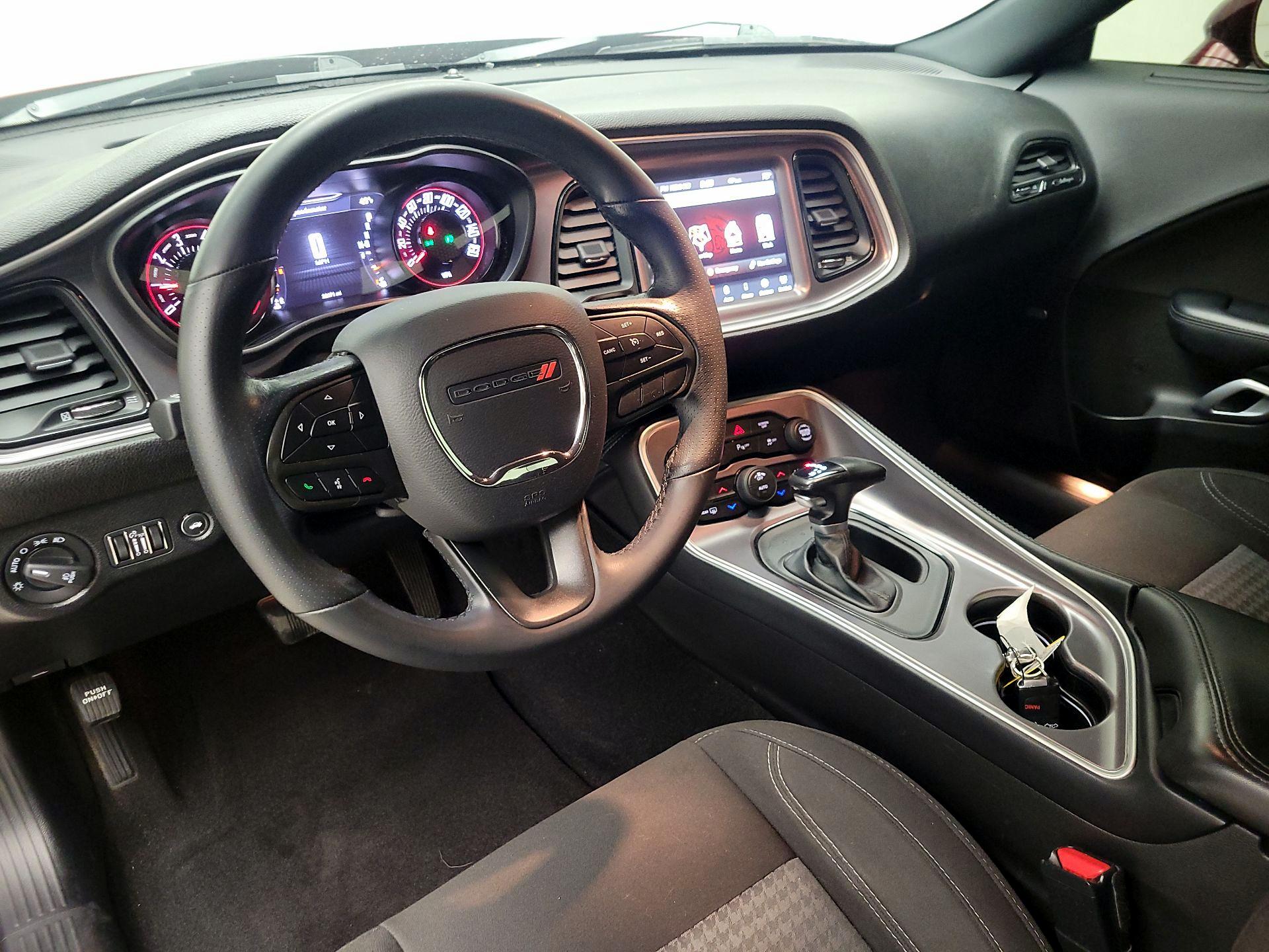 Thumbnail: 2021 Dodge Challenger - 9