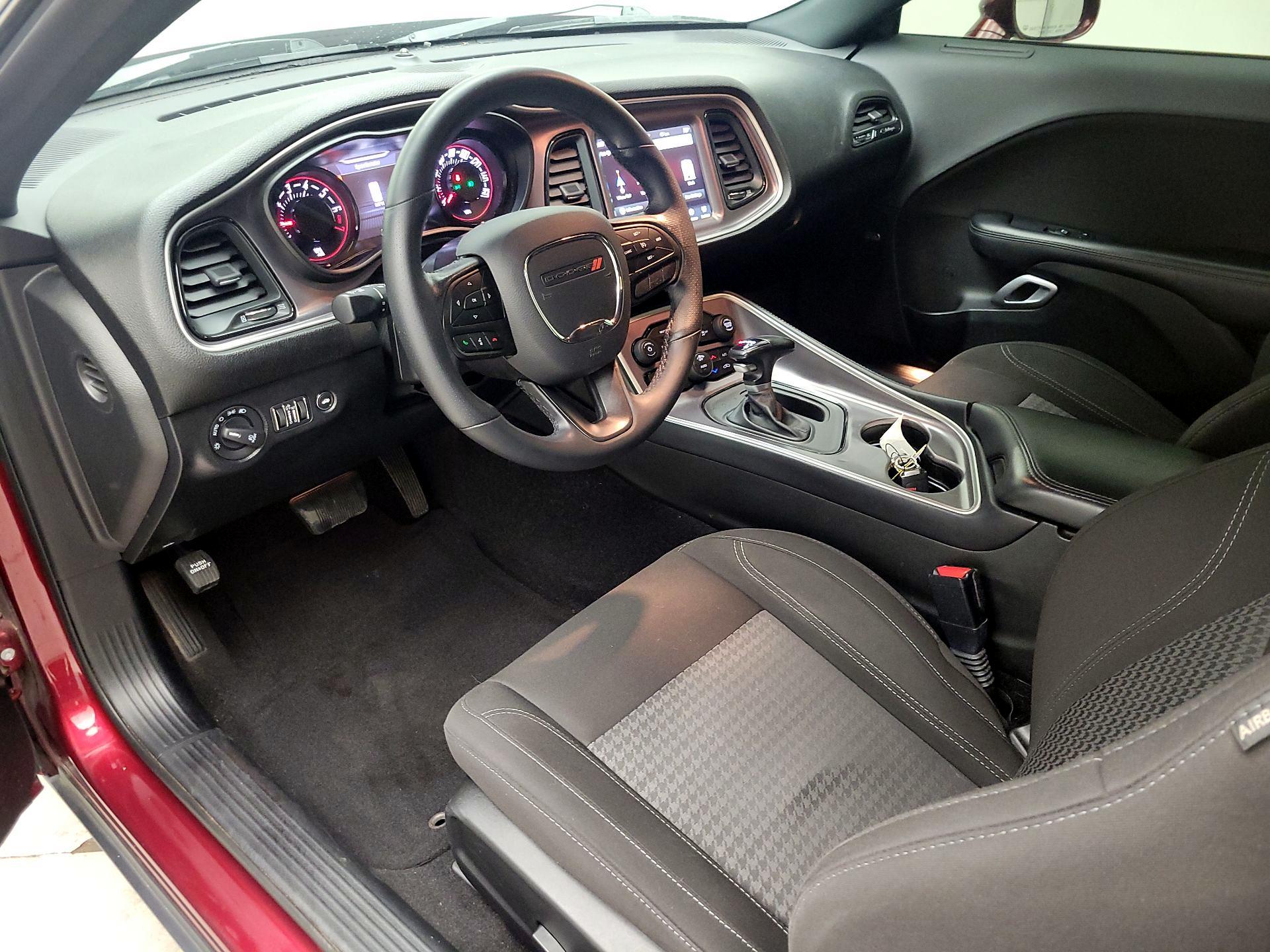 Thumbnail: 2021 Dodge Challenger - 11