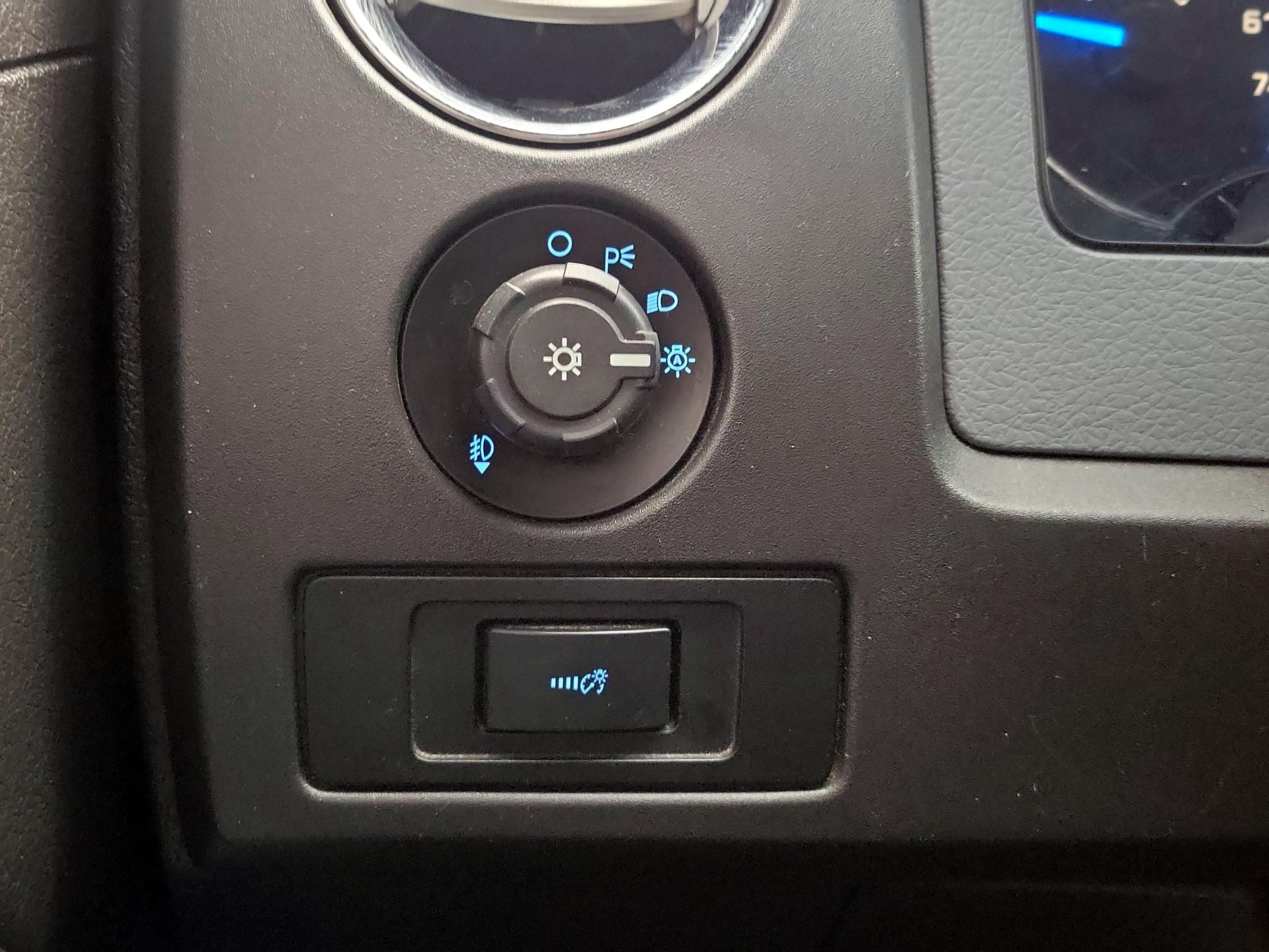 Thumbnail: 2014 Ford F-150 - 13