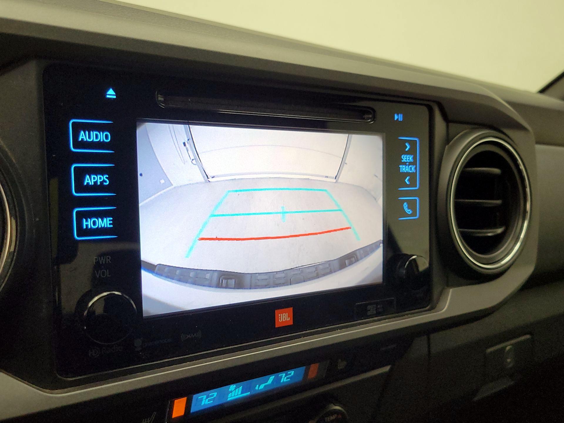 Thumbnail: 2019 Toyota Tacoma - 15