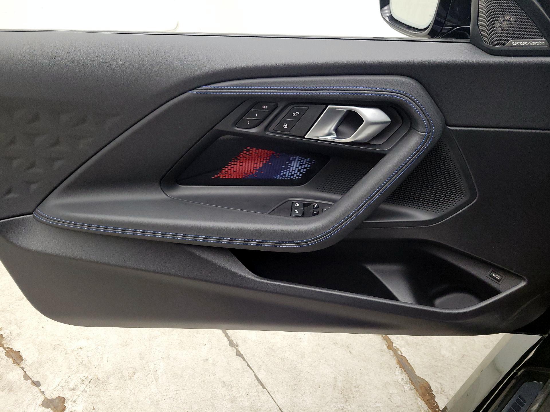 Thumbnail: 2025 BMW M2 - 12