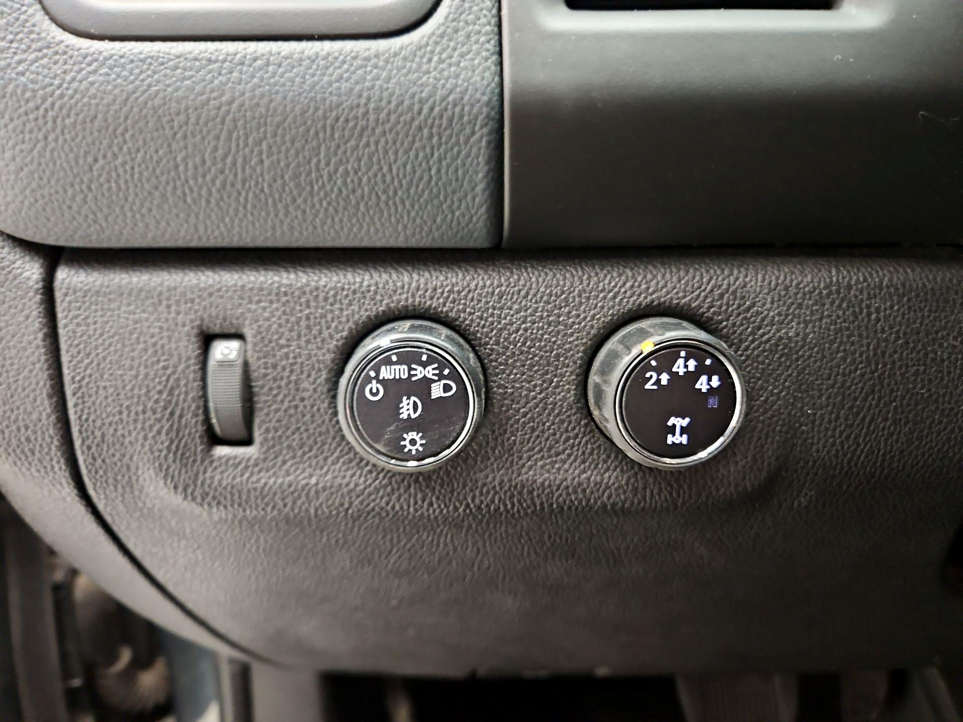 Thumbnail: 2015 Chevrolet Colorado - 13