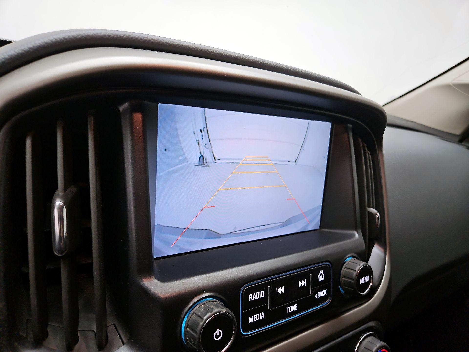 Thumbnail: 2015 Chevrolet Colorado - 15