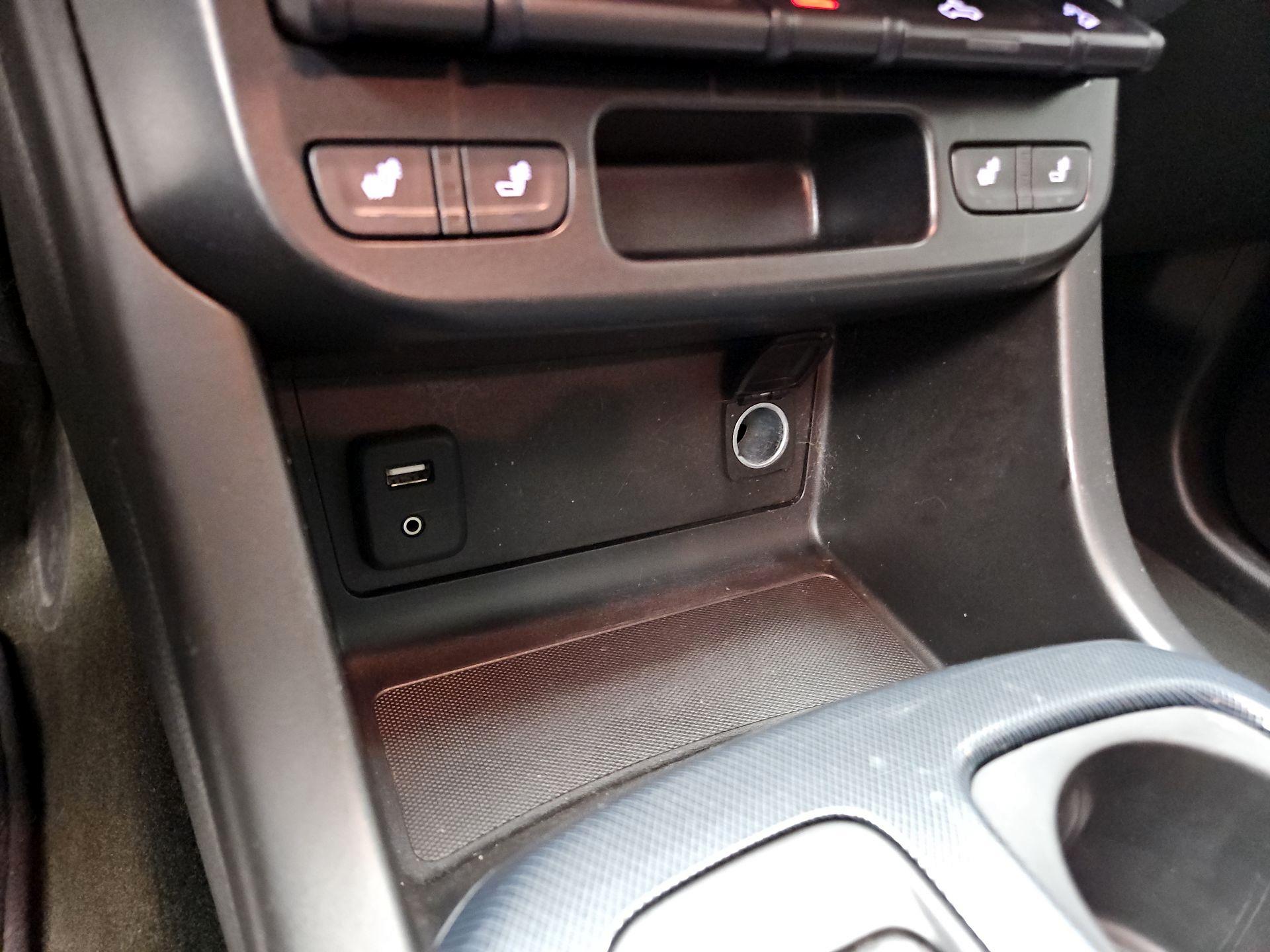 Thumbnail: 2015 Chevrolet Colorado - 19