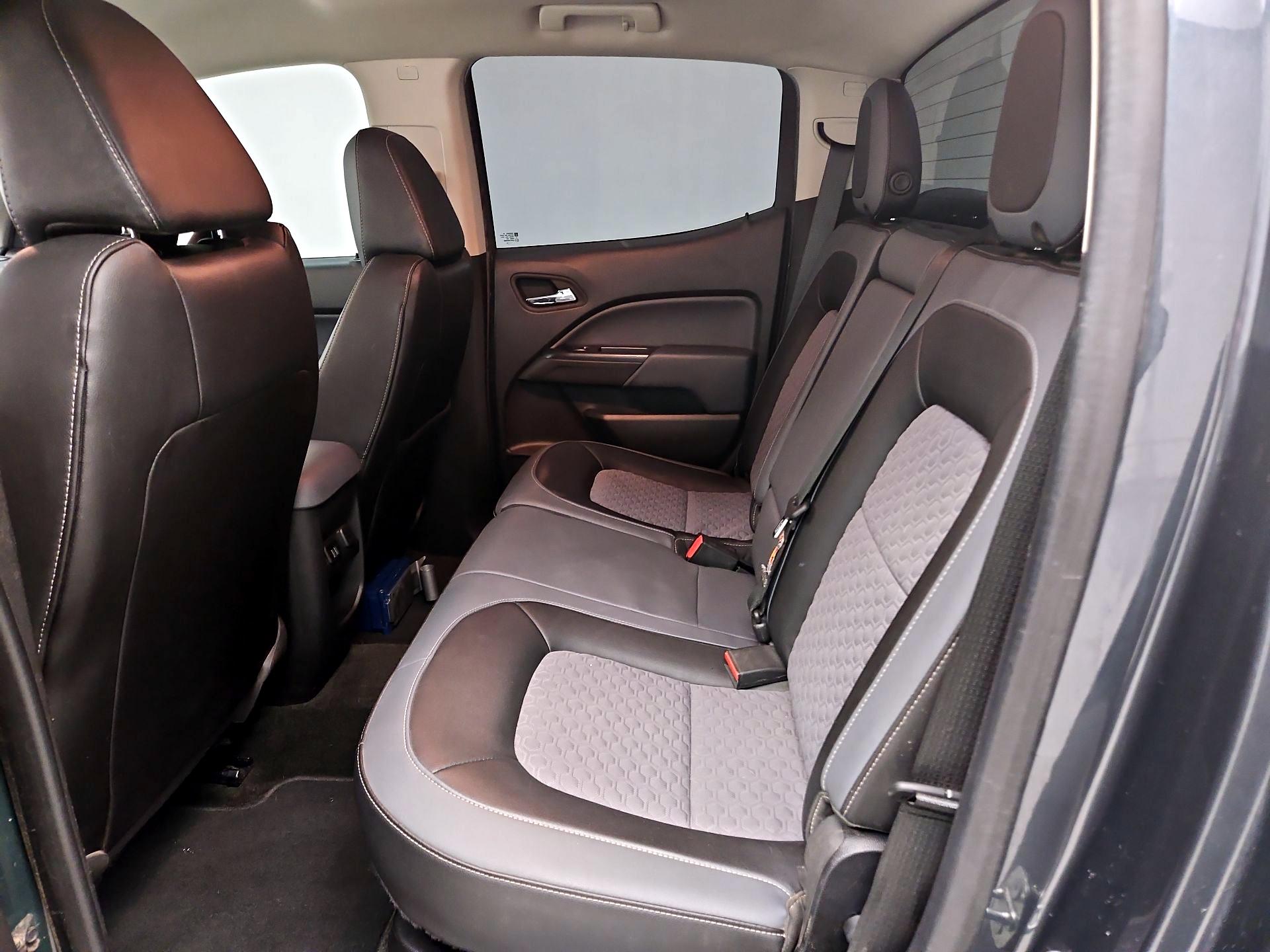 Thumbnail: 2015 Chevrolet Colorado - 20