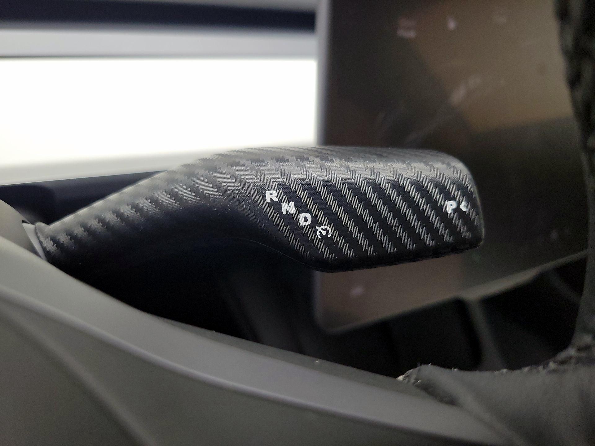 Thumbnail: 2023 Tesla Model 3 - 17