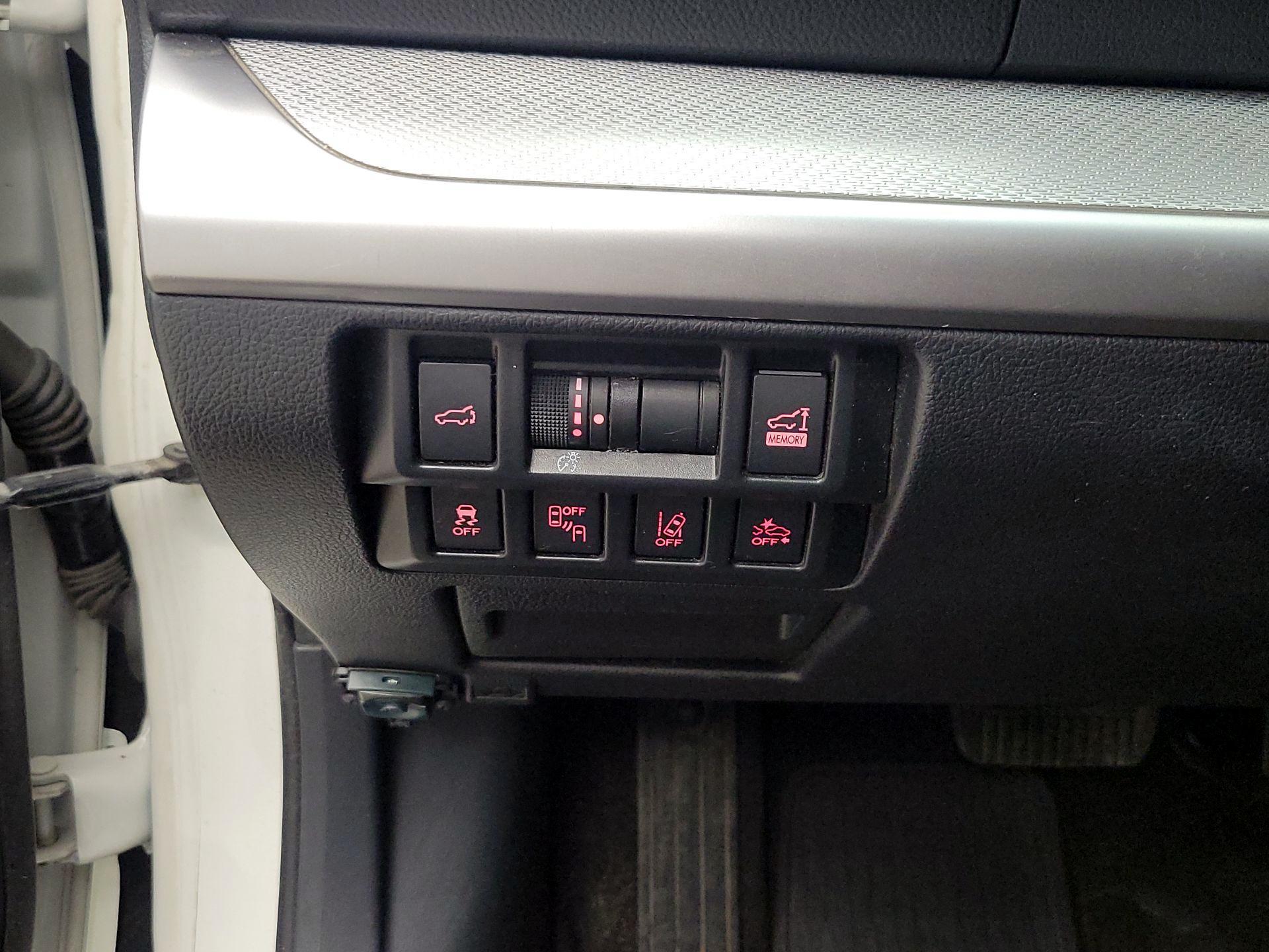 Thumbnail: 2018 Subaru Outback - 13