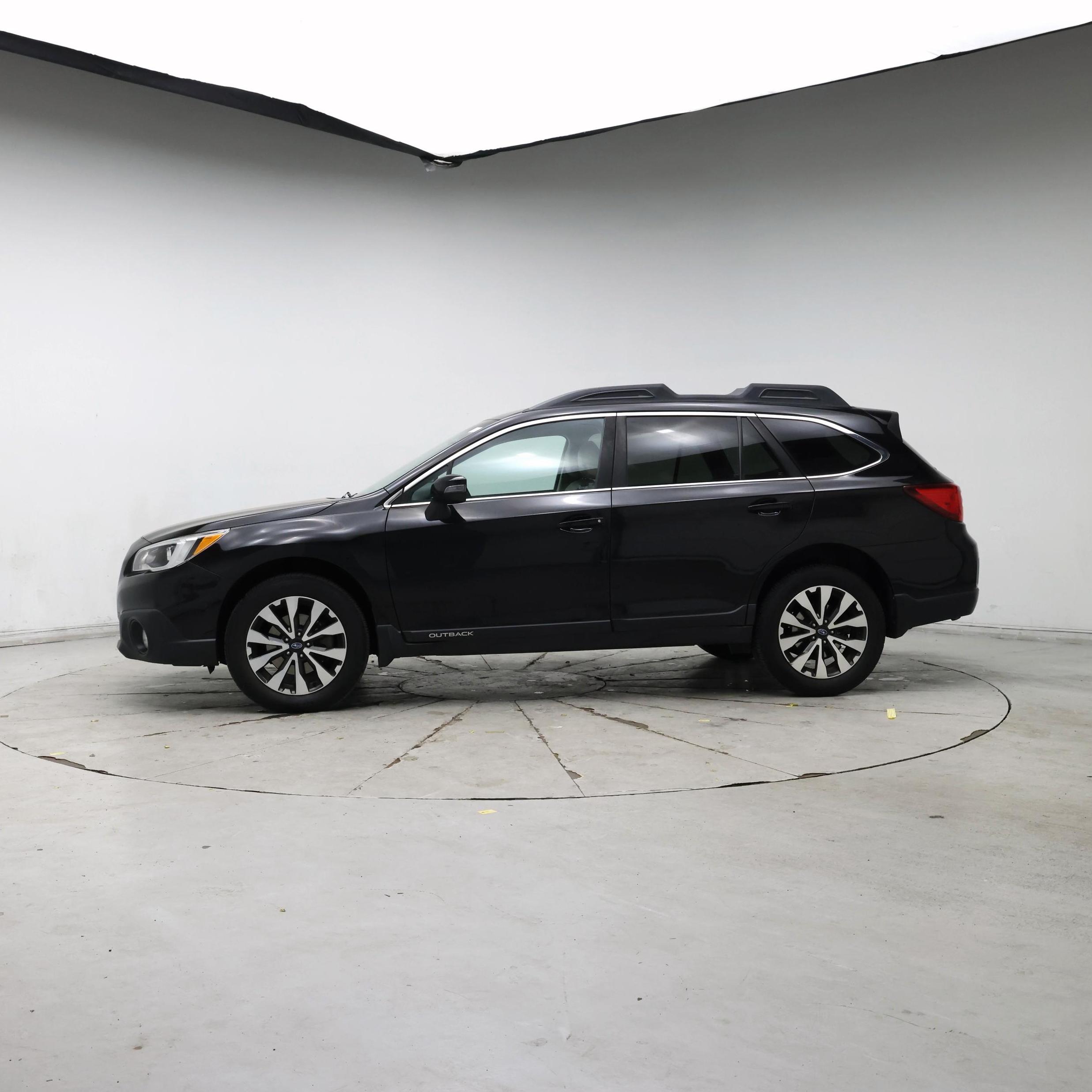 Thumbnail: 2015 Subaru Outback - 3