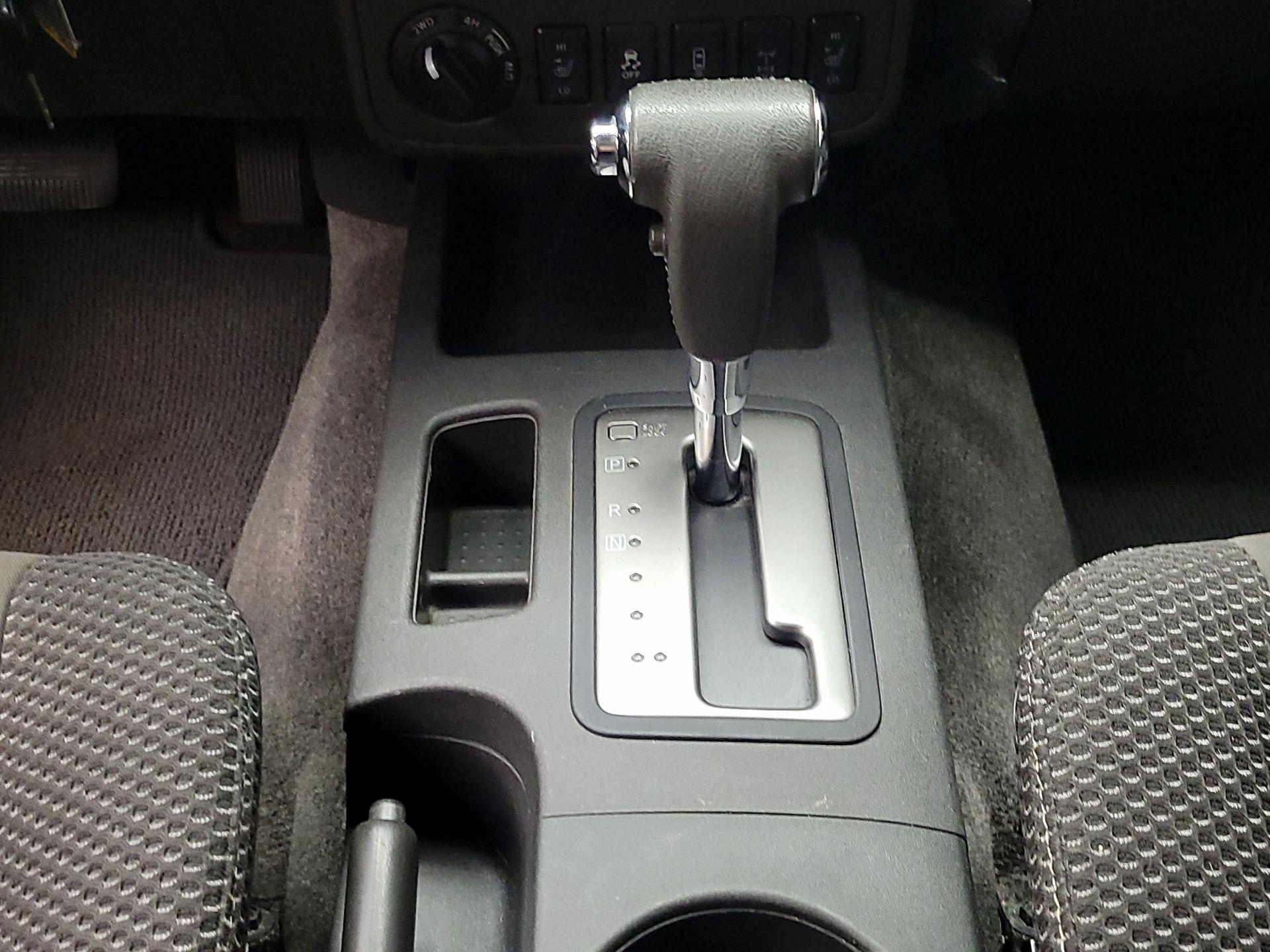 Thumbnail: 2014 Nissan Frontier - 17