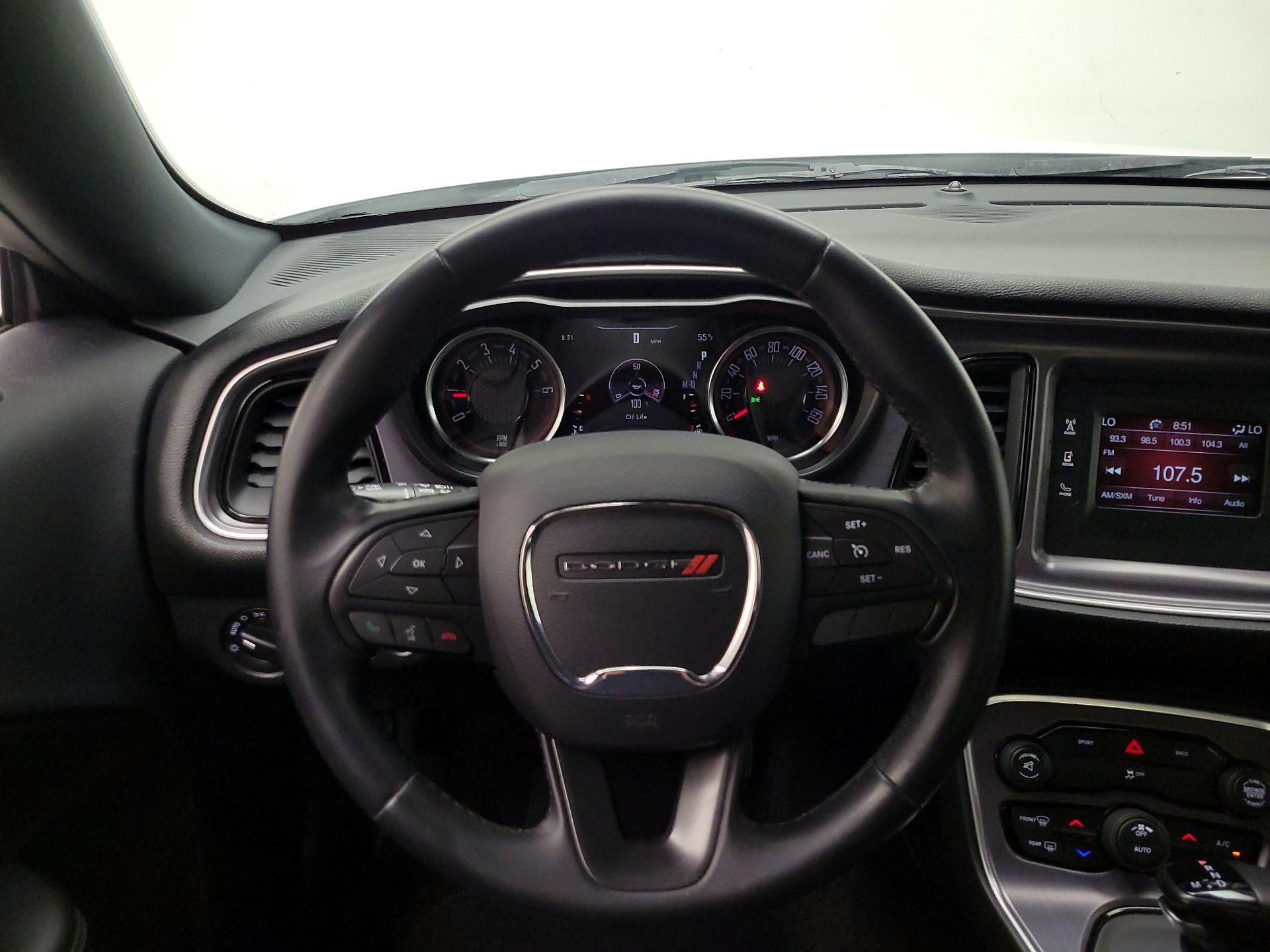 Thumbnail: 2016 Dodge Challenger - 10