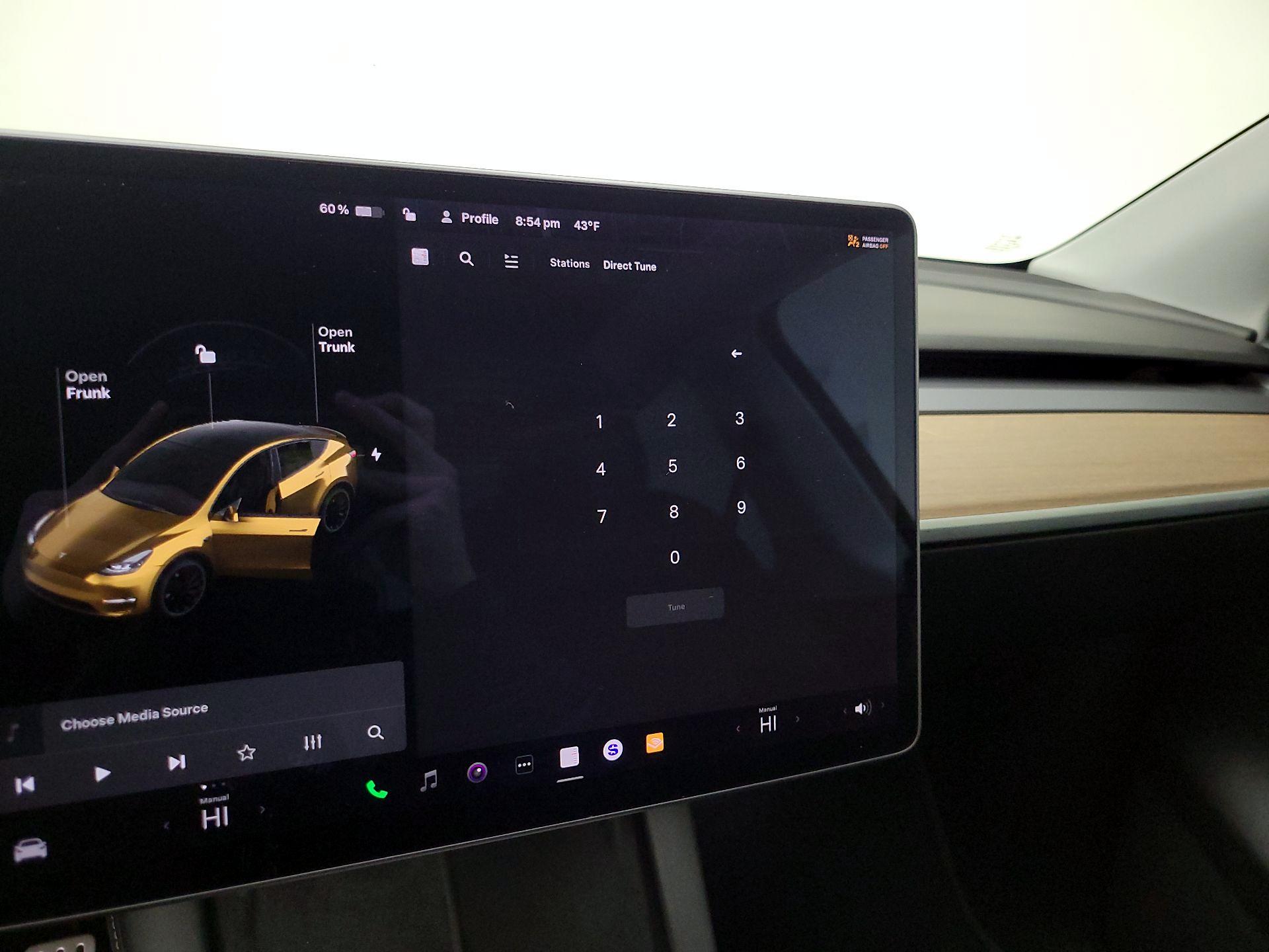 Thumbnail: 2022 Tesla Model Y - 15