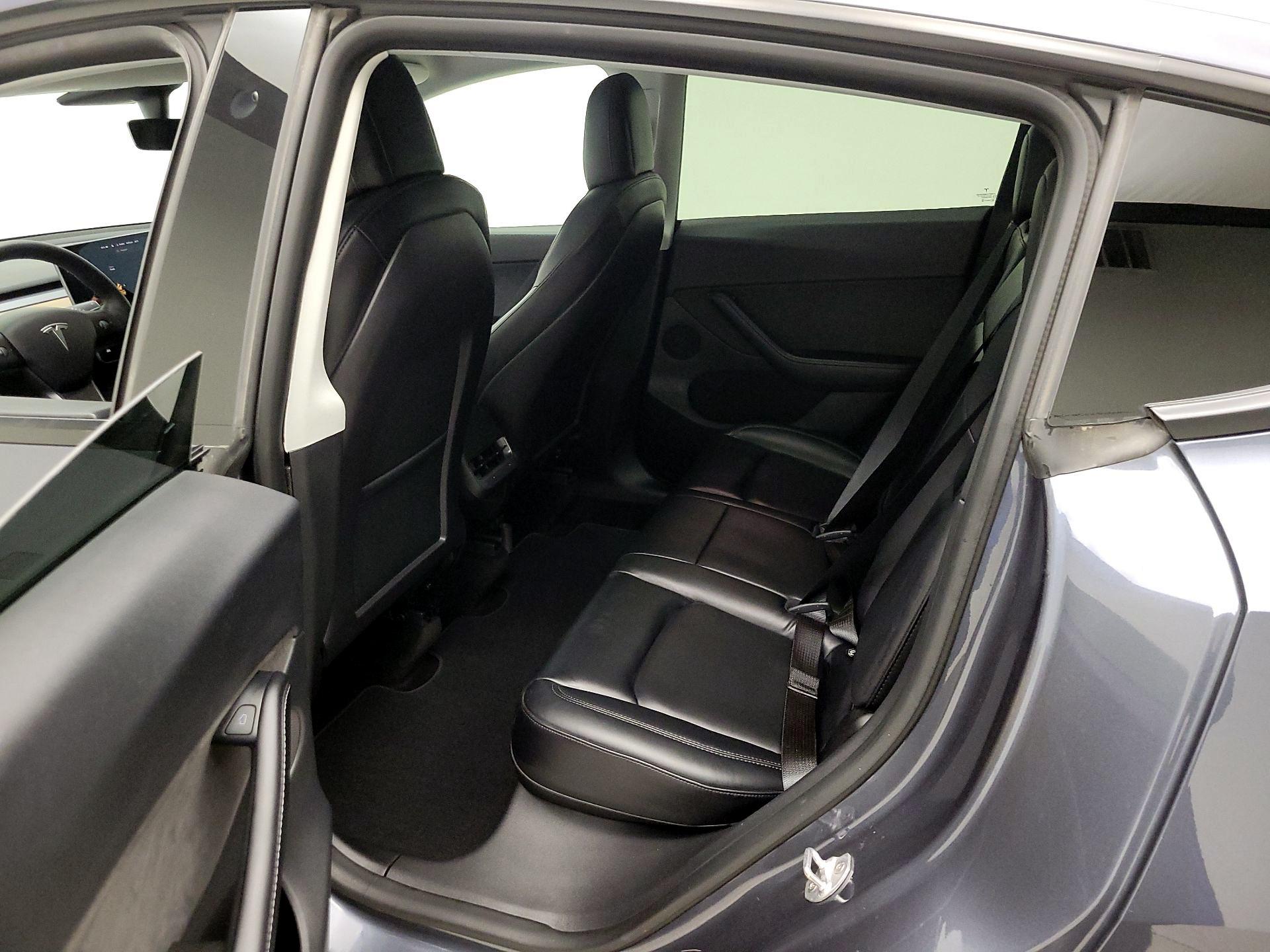 Thumbnail: 2022 Tesla Model Y - 19